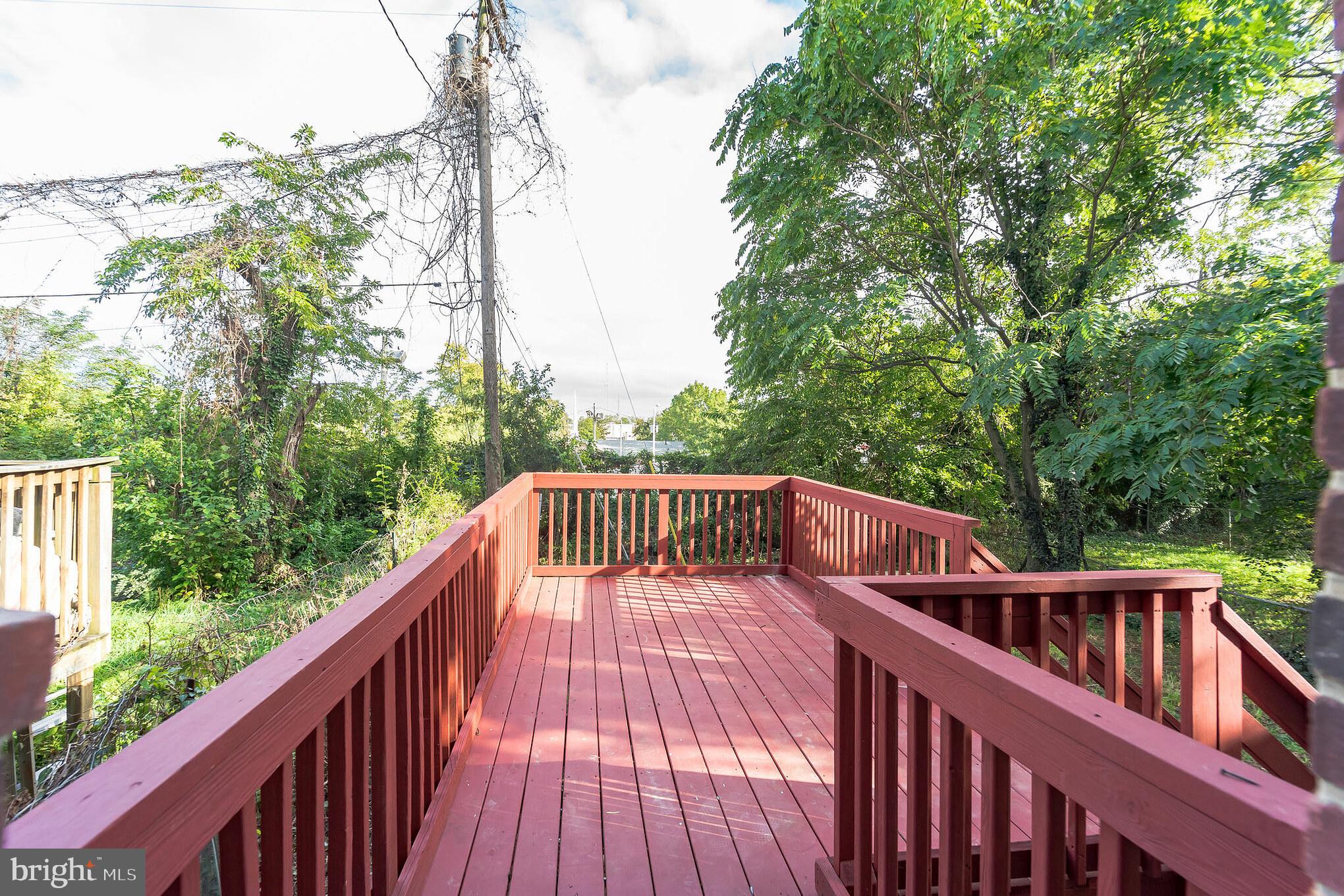 ARLINGTON - Residential