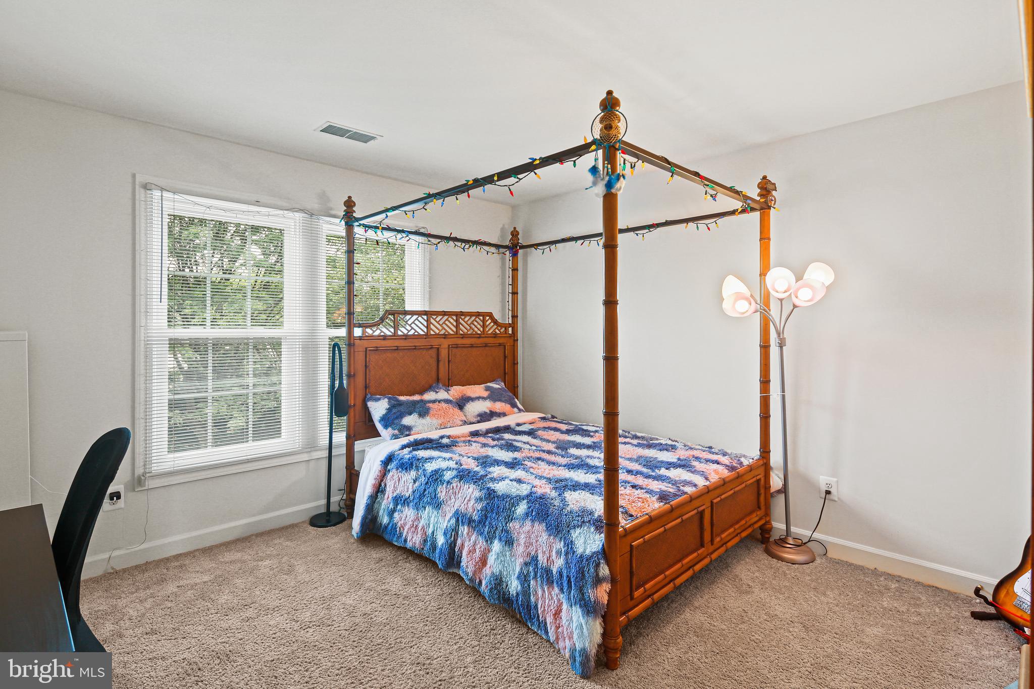 VILLAGE OF LONG REACH - Residential