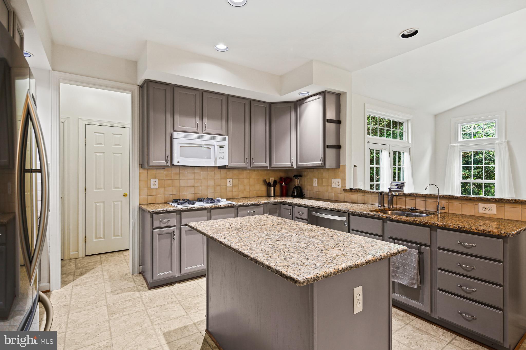 VILLAGE OF LONG REACH - Residential