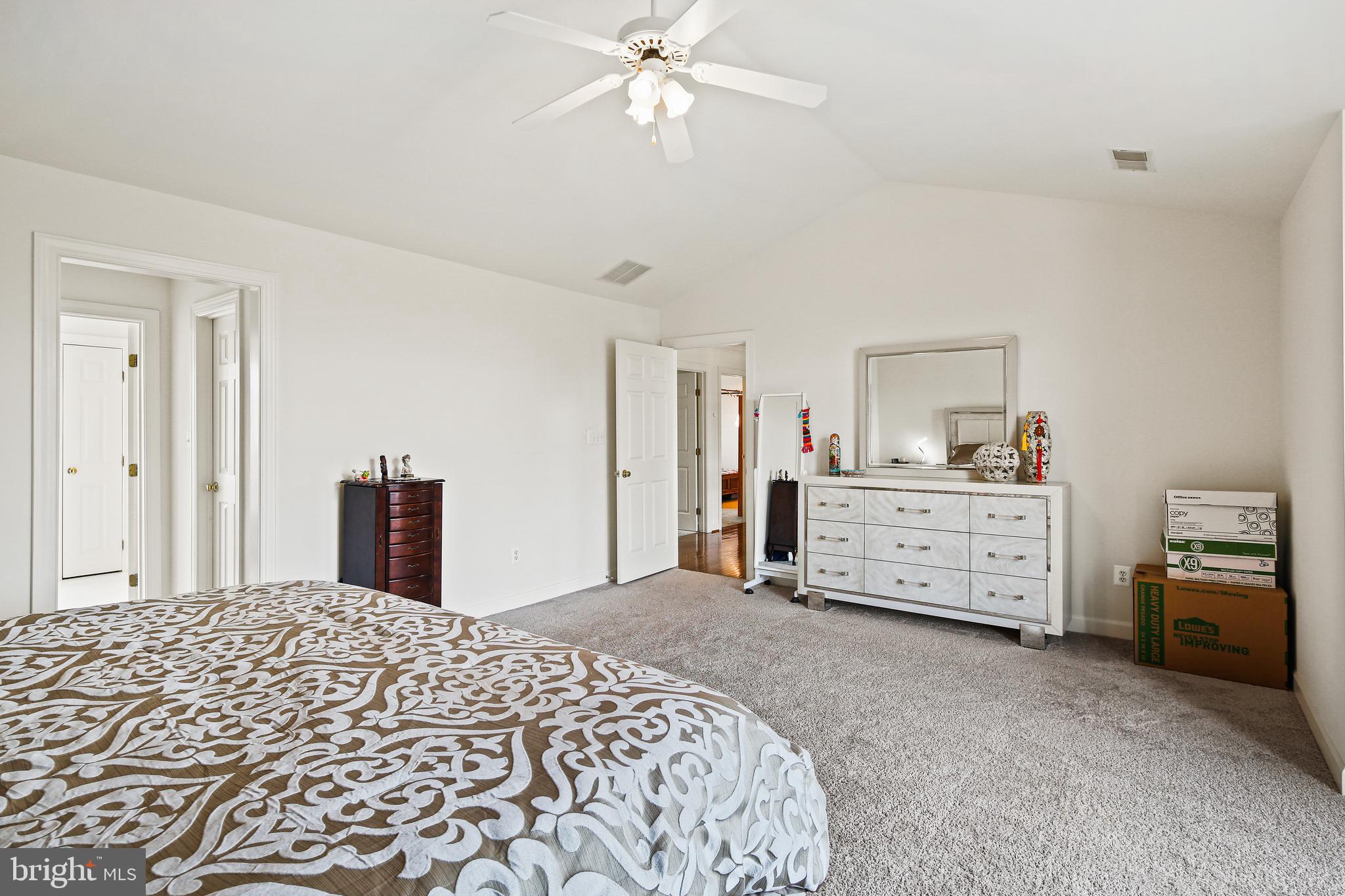 VILLAGE OF LONG REACH - Residential