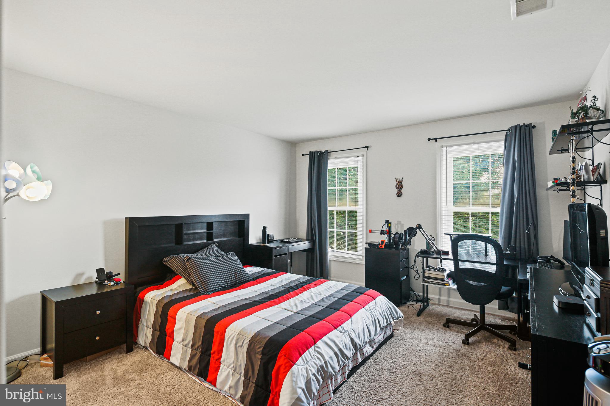 VILLAGE OF LONG REACH - Residential