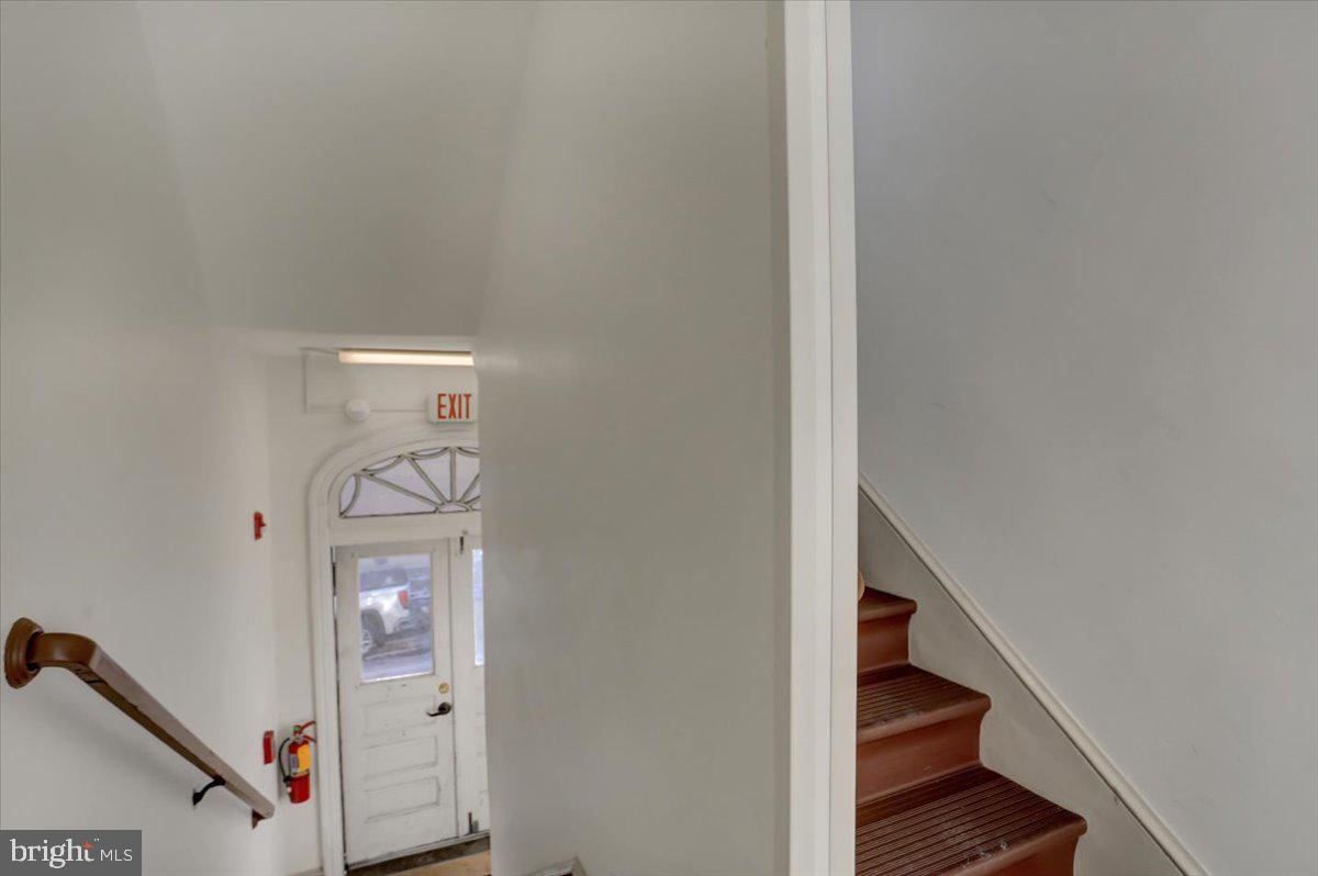 DOWNTOWN CHAMBERSBURG - Residential Lease