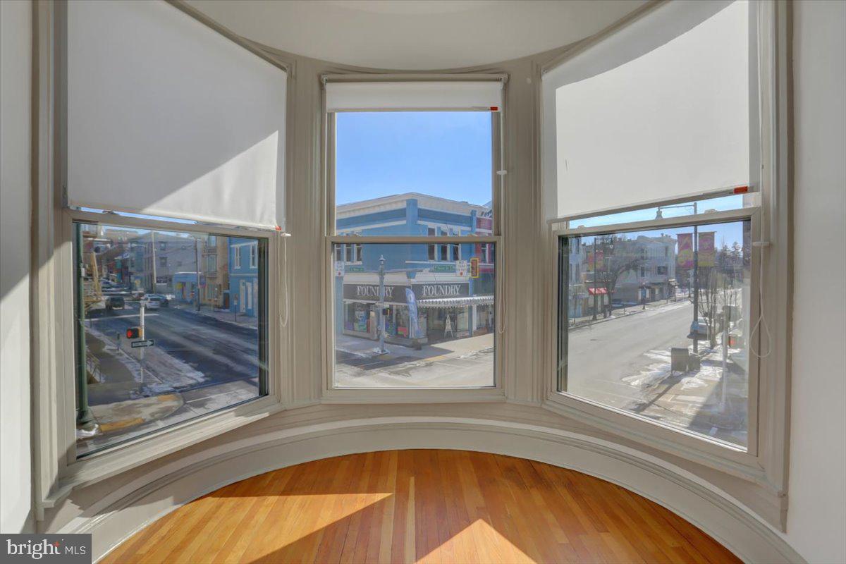 DOWNTOWN CHAMBERSBURG - Residential Lease