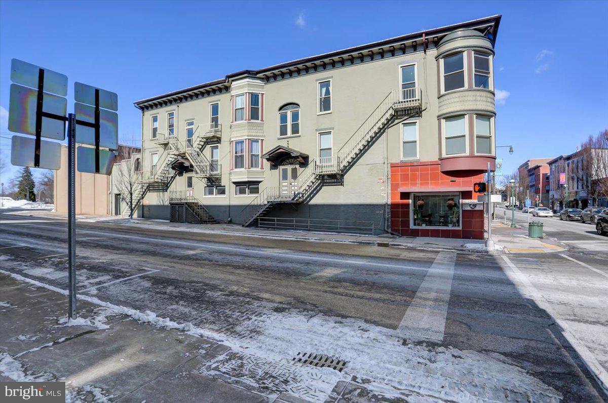 DOWNTOWN CHAMBERSBURG - Residential Lease
