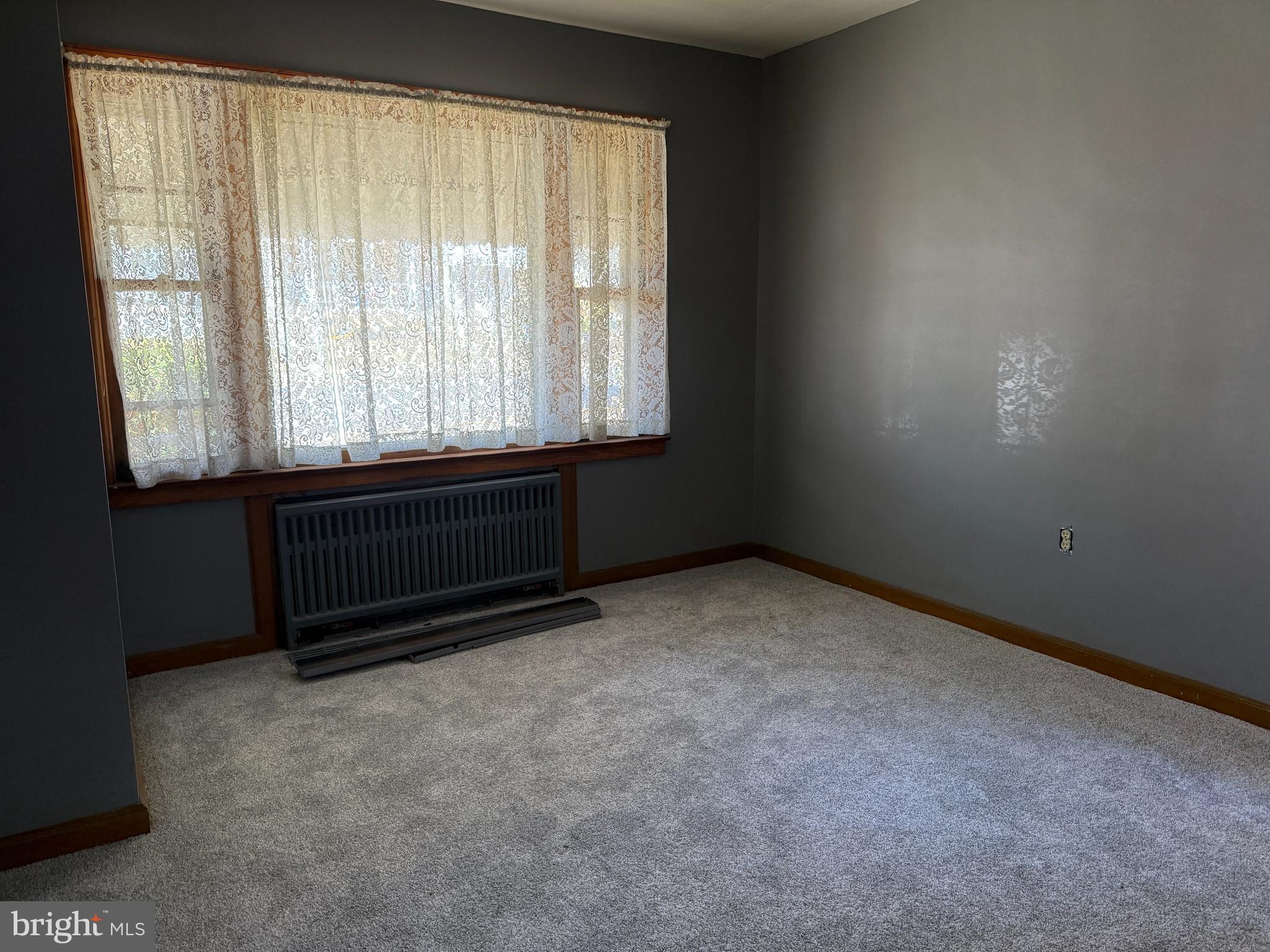 DUTCH HILL - Residential