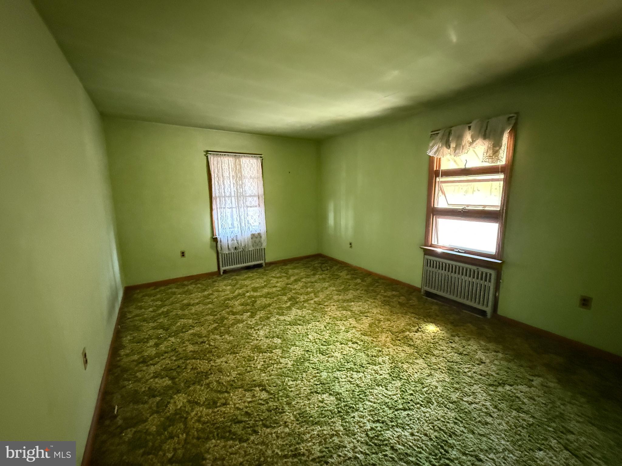 DUTCH HILL - Residential