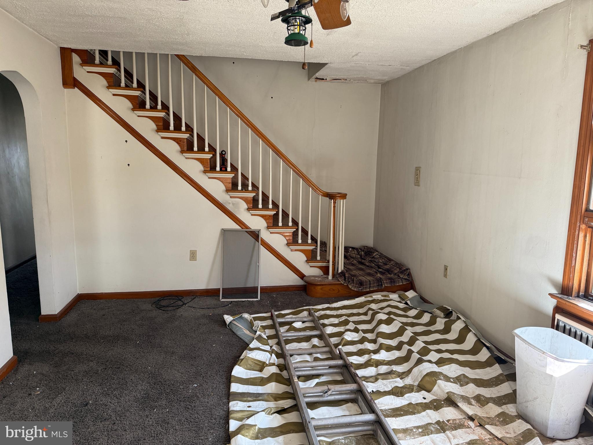 DUTCH HILL - Residential