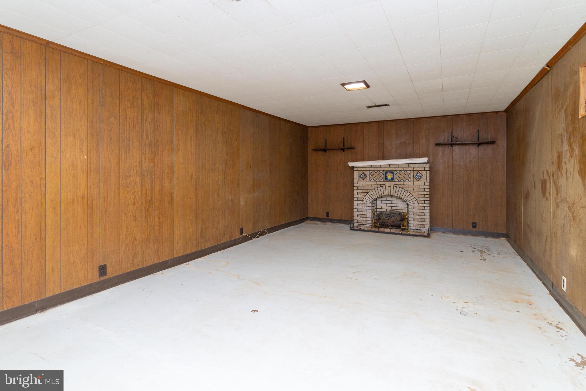 HATBORO LOFTS - Residential