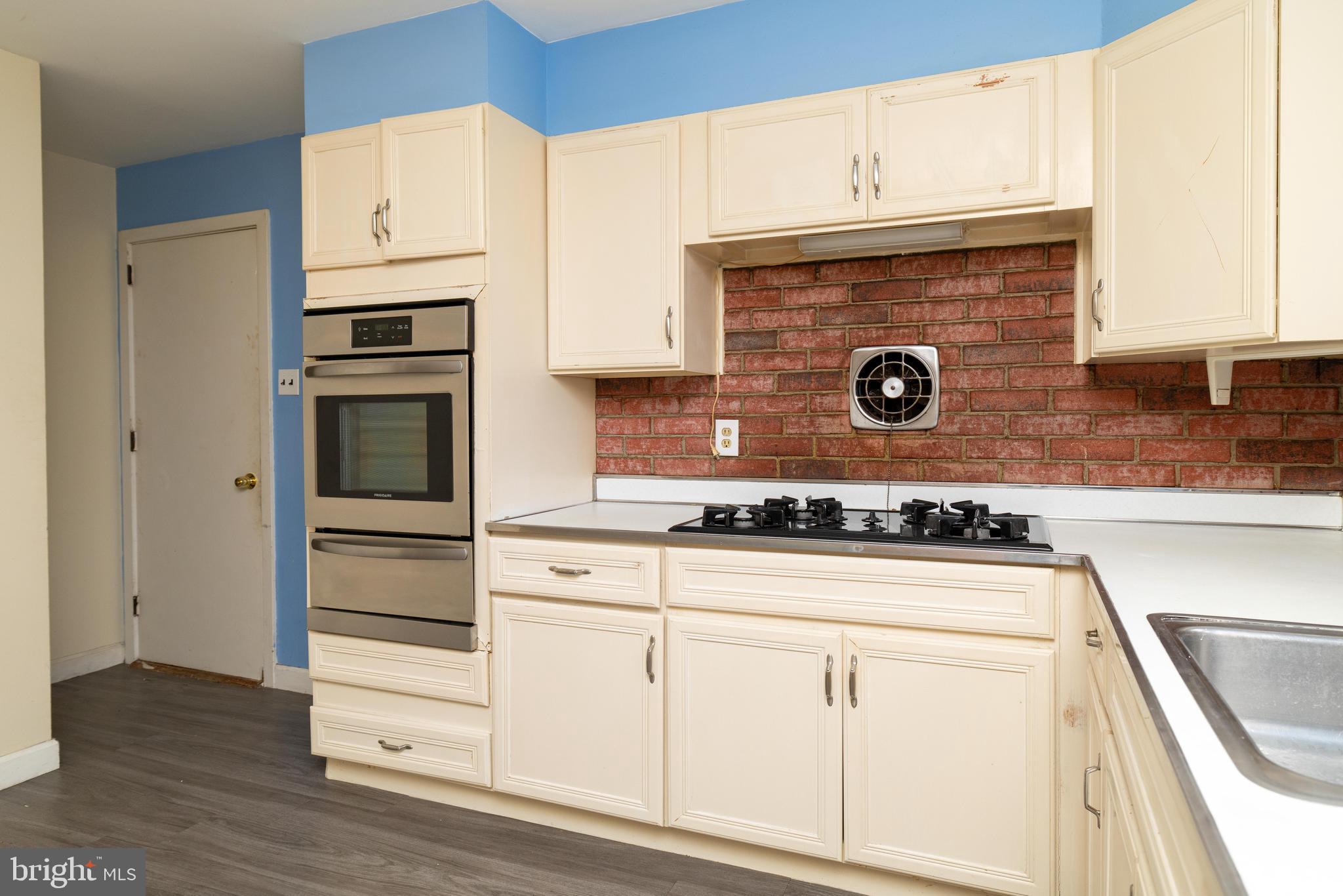 HATBORO LOFTS - Residential