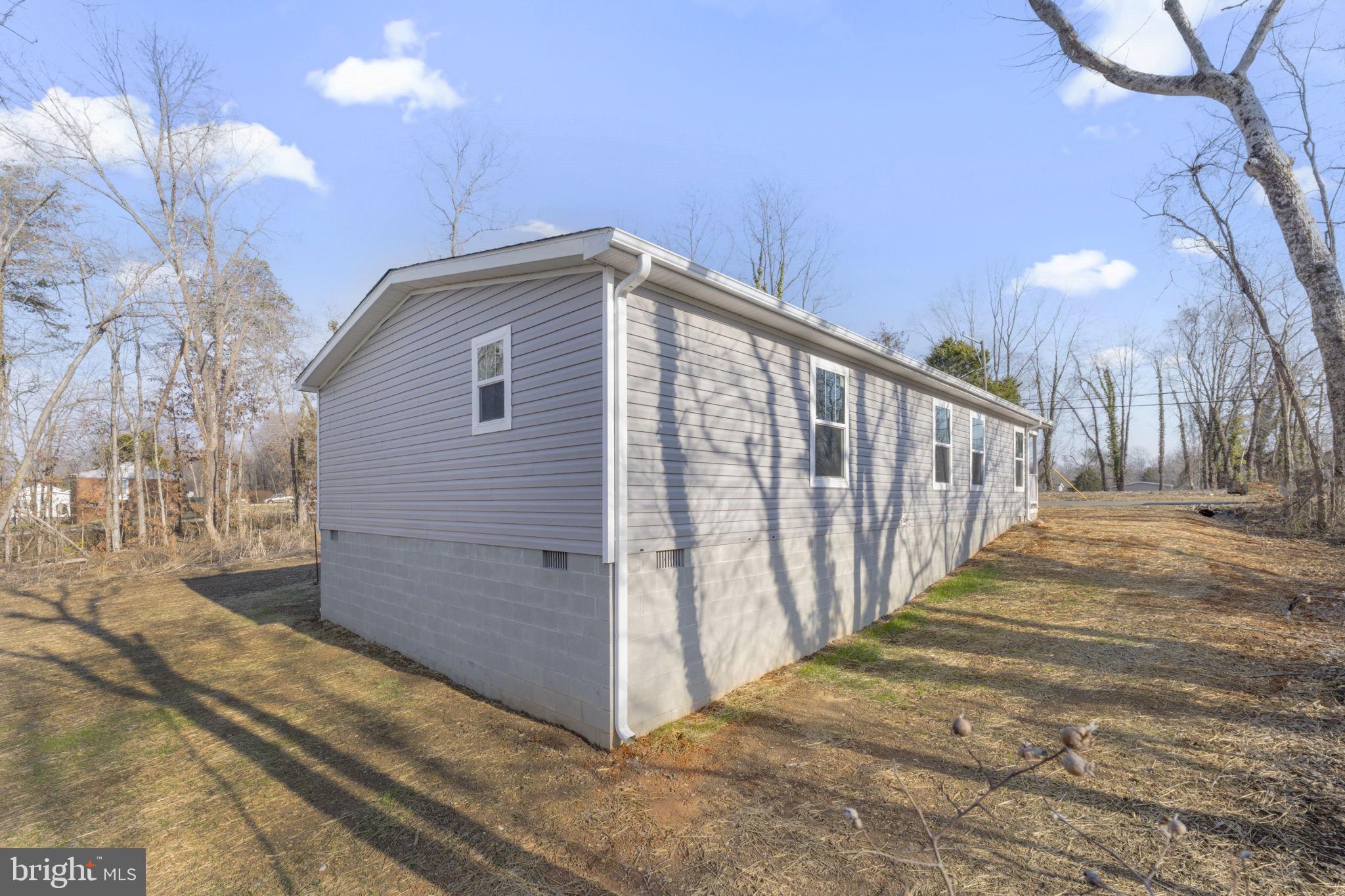 TOWN OF GORDONSVILLE - Residential