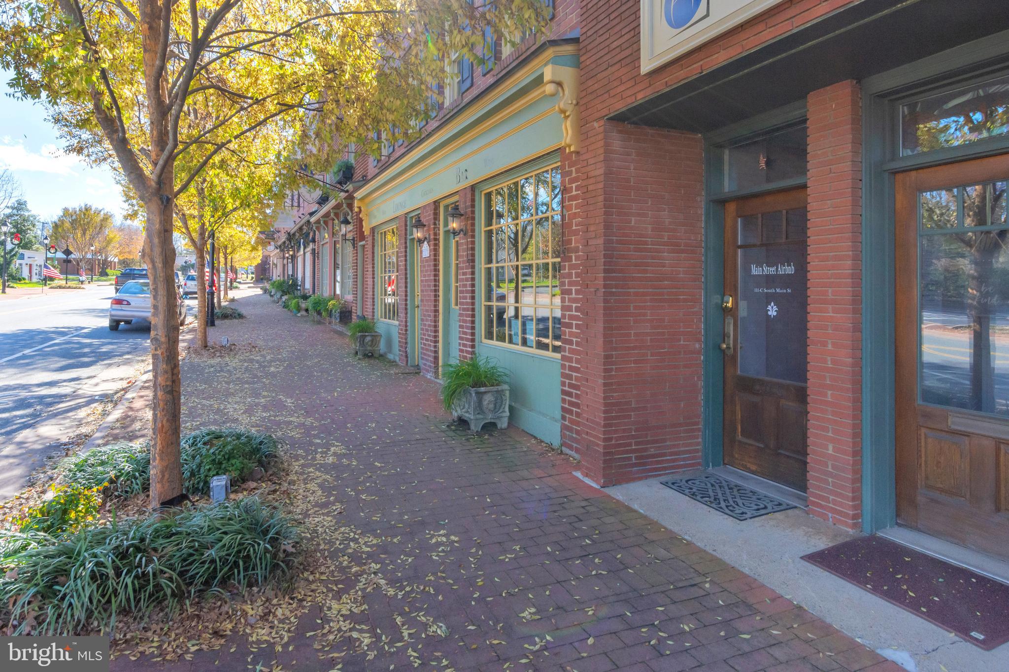 TOWN OF GORDONSVILLE - Residential