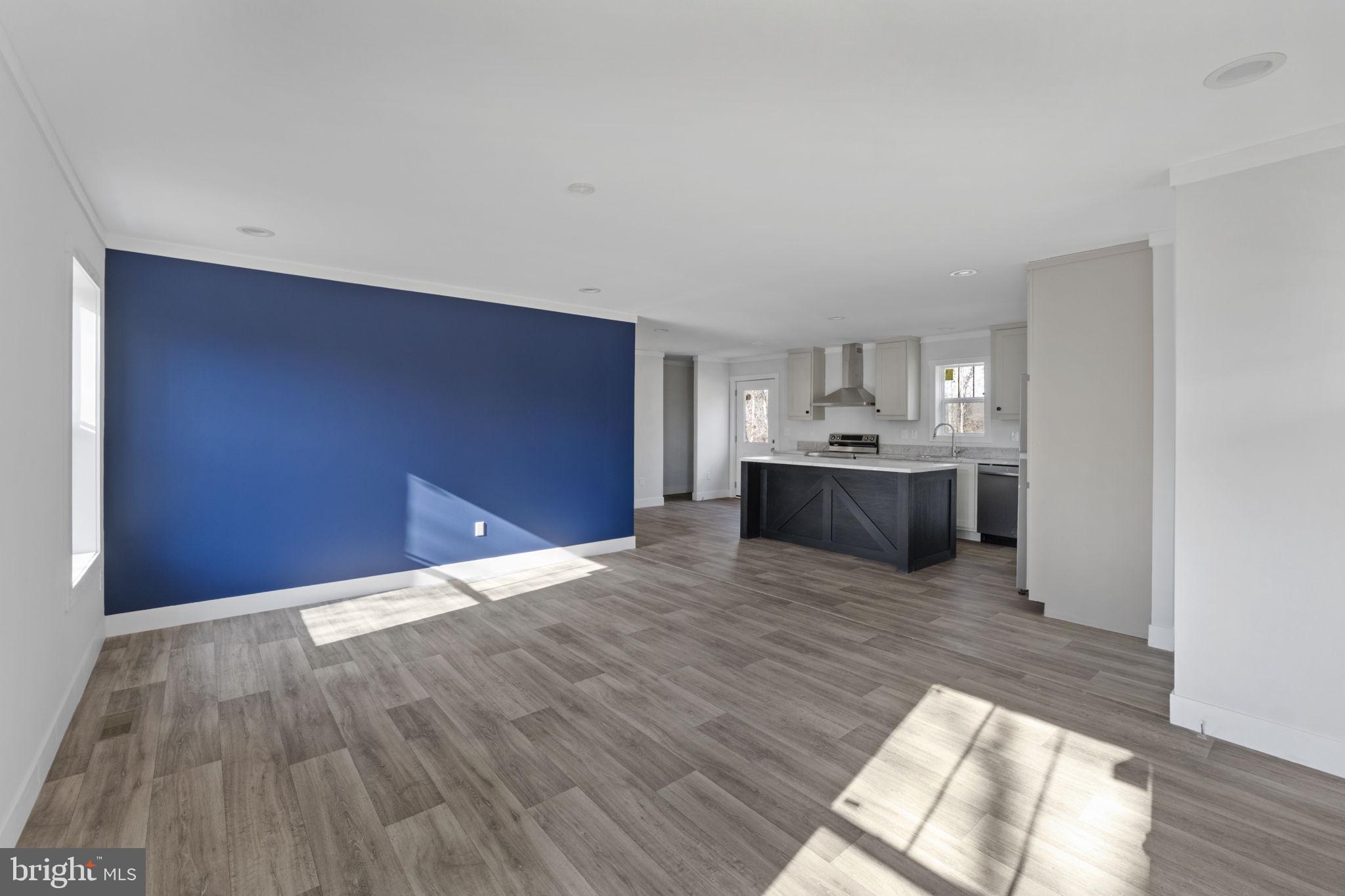 TOWN OF GORDONSVILLE - Residential