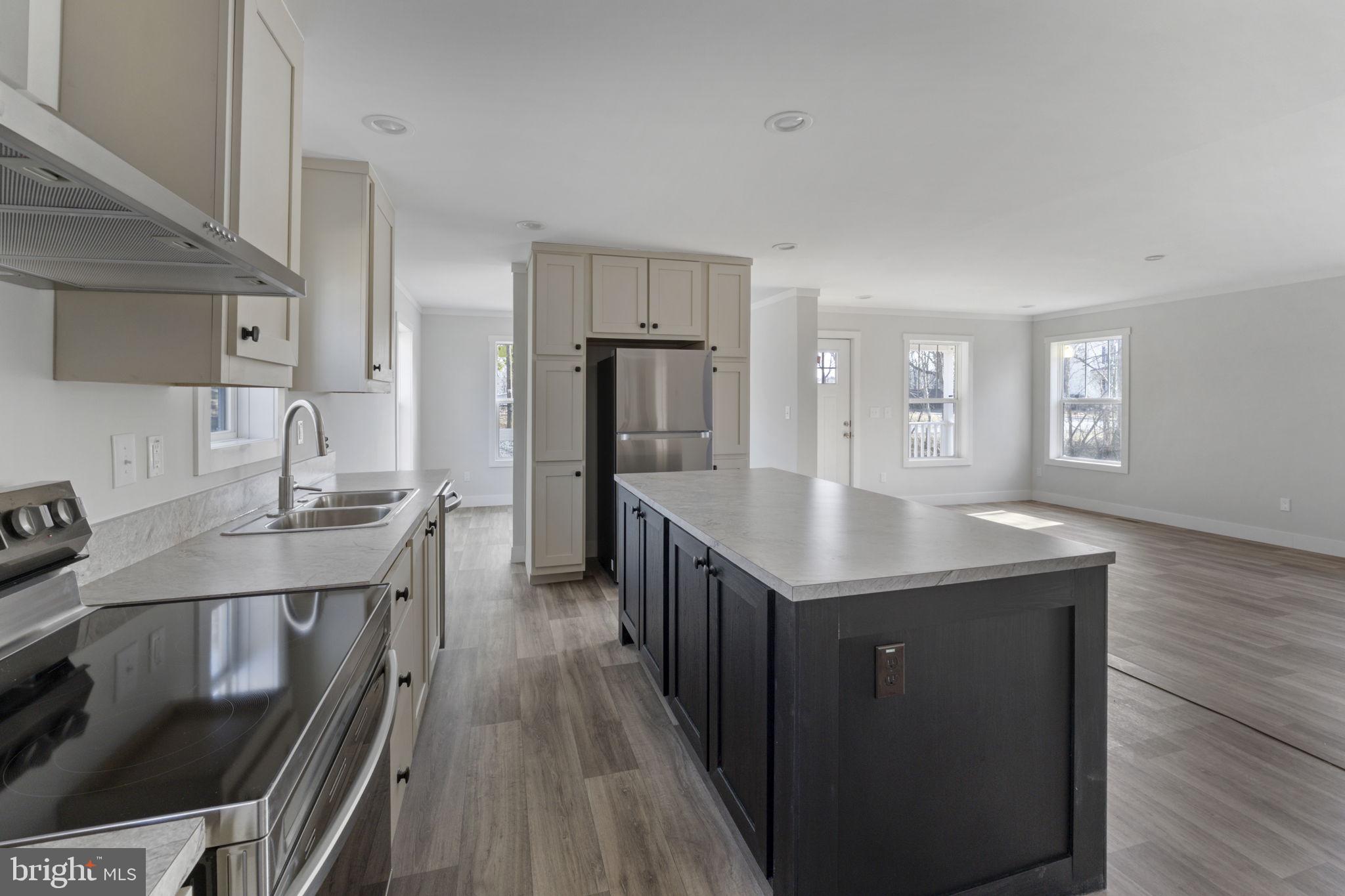 TOWN OF GORDONSVILLE - Residential