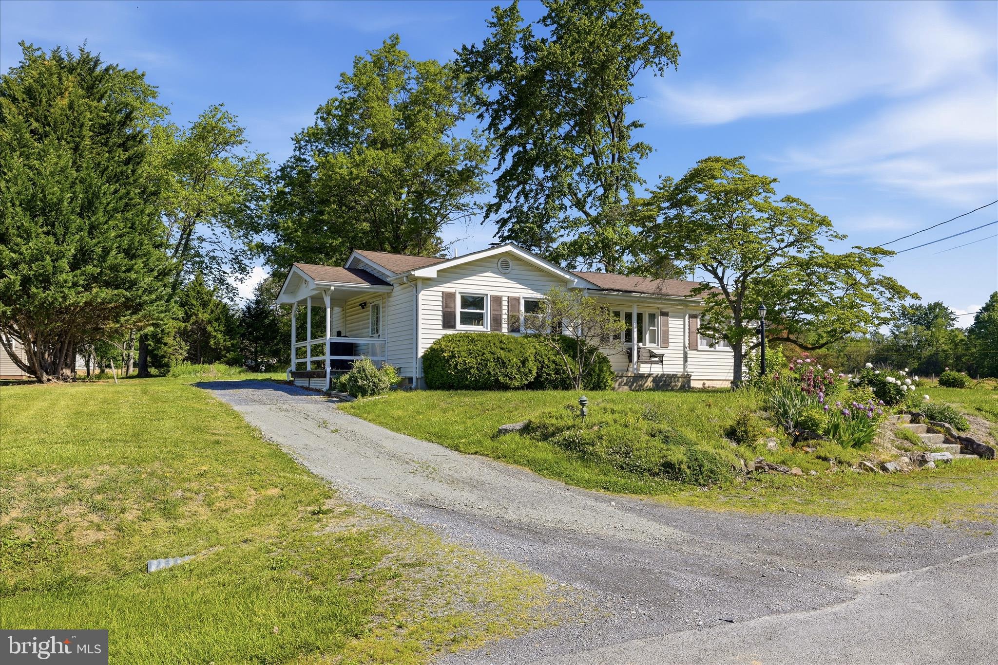 114 HARRISON LANE