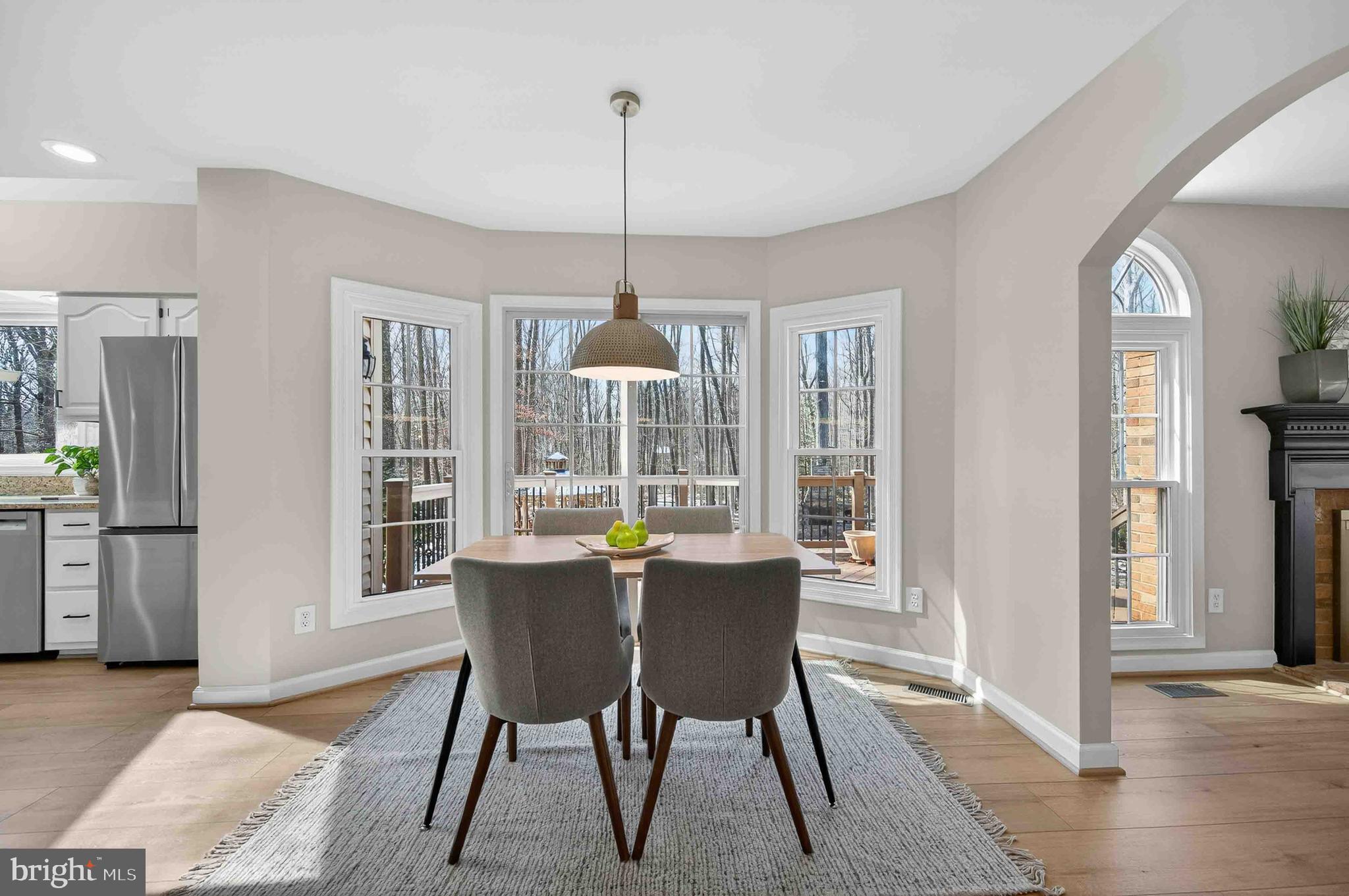 FAIRFAX STATION EAST - Residential