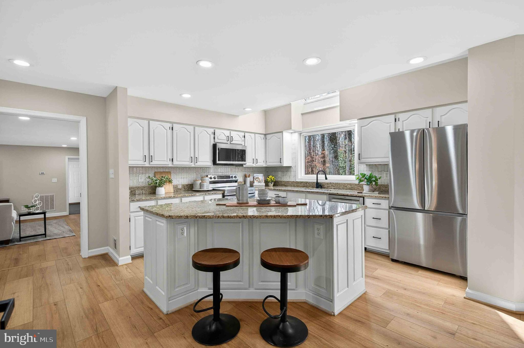 FAIRFAX STATION EAST - Residential