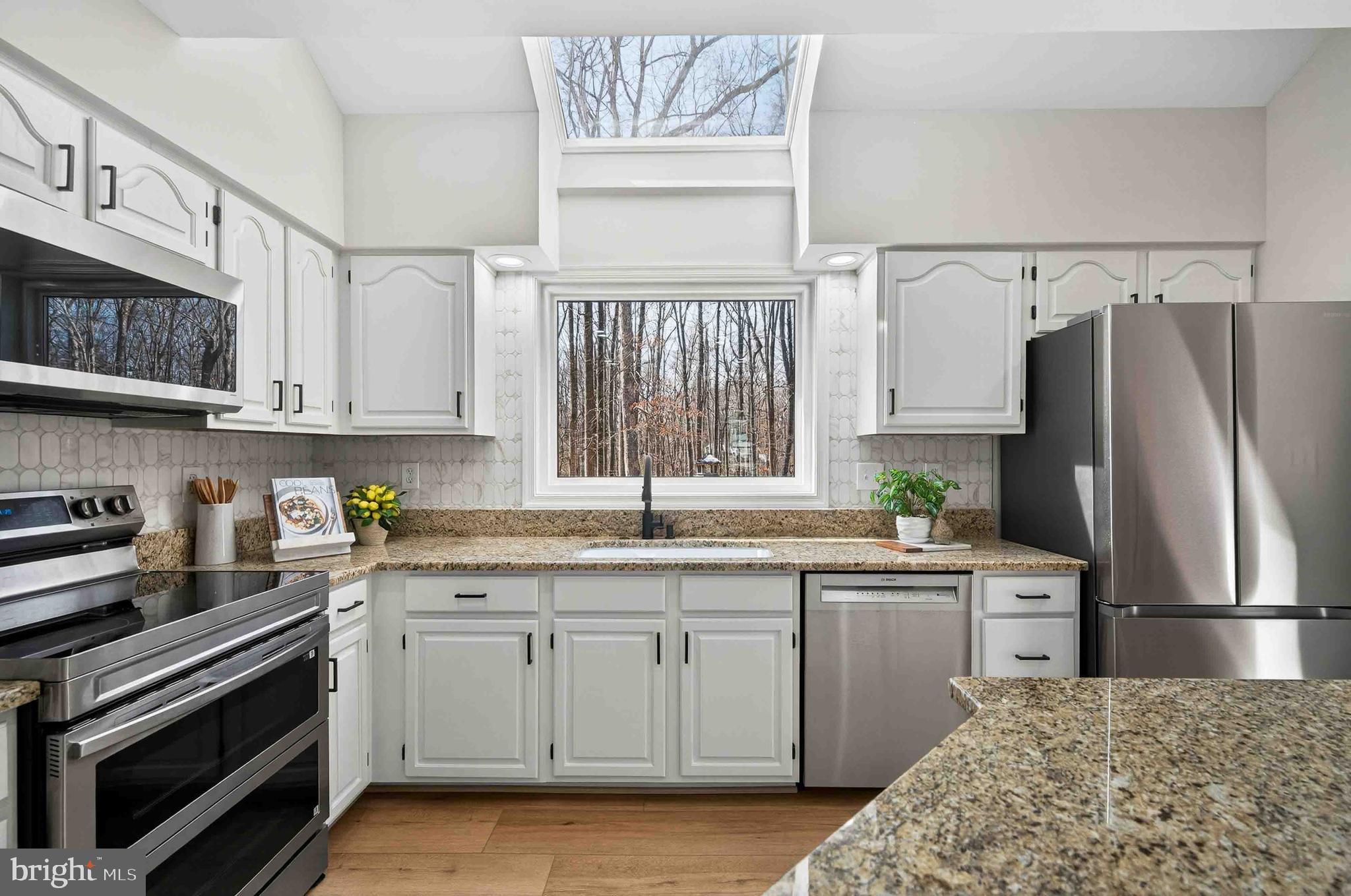 FAIRFAX STATION EAST - Residential