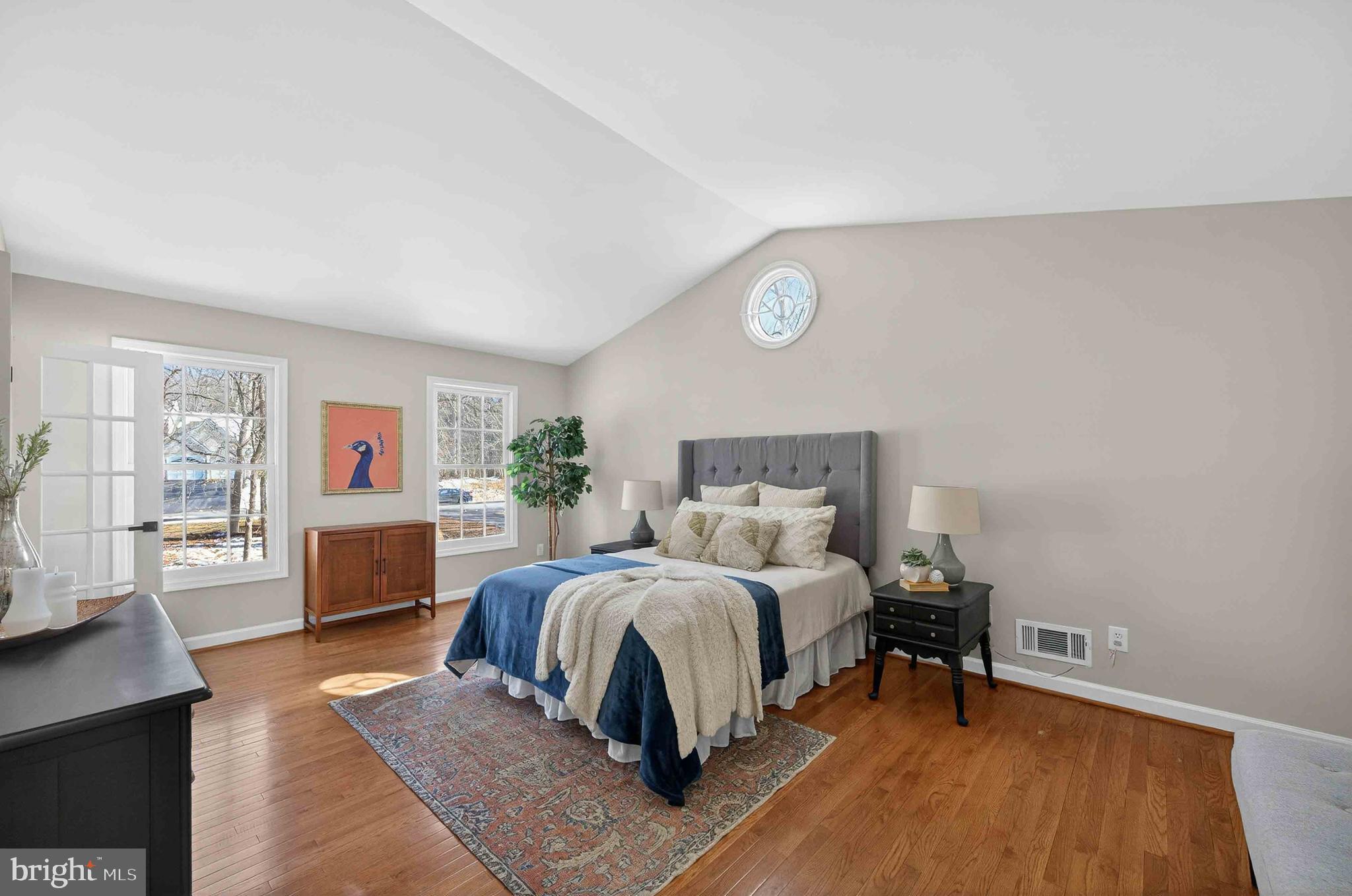 FAIRFAX STATION EAST - Residential