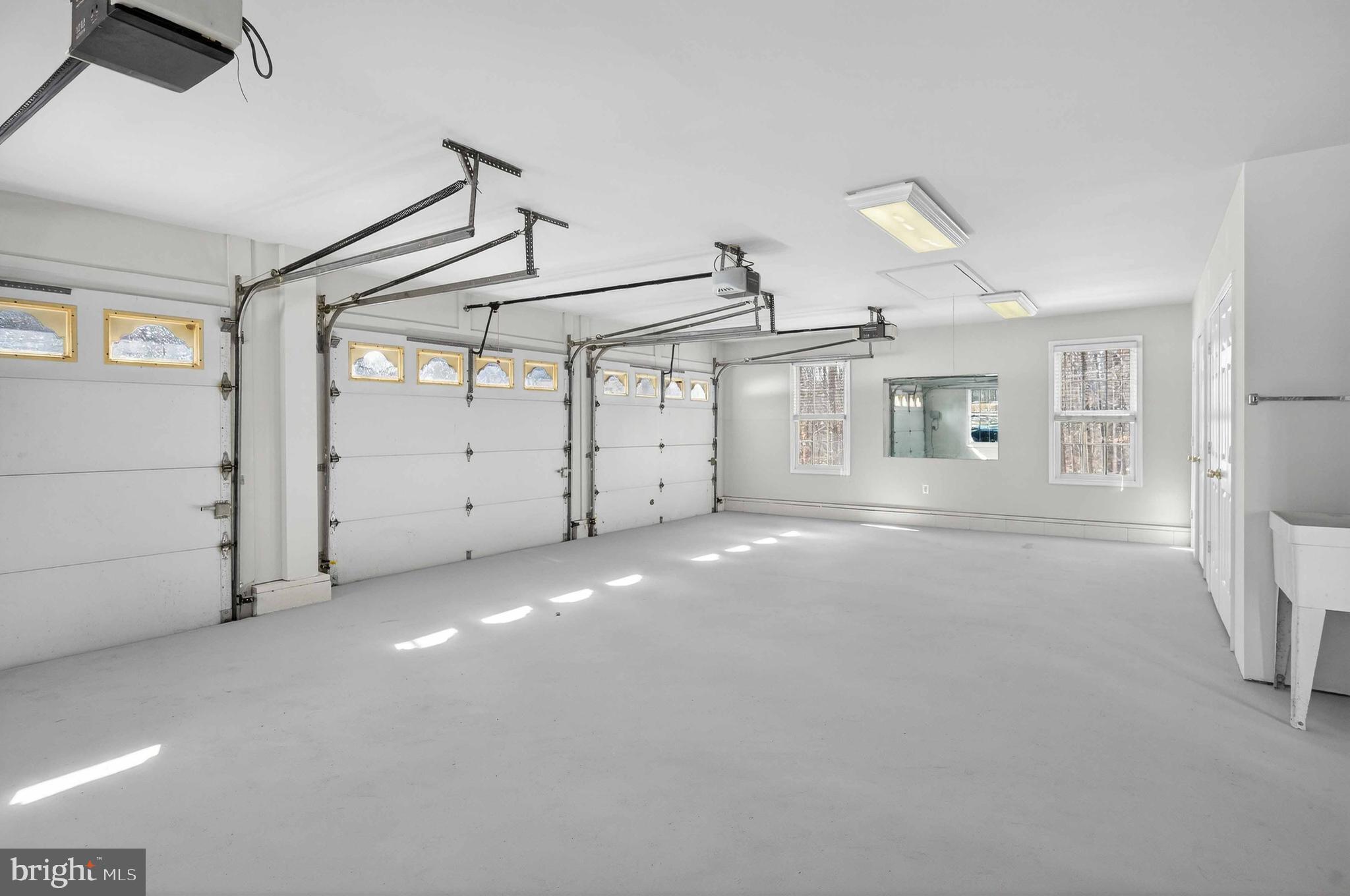 FAIRFAX STATION EAST - Residential