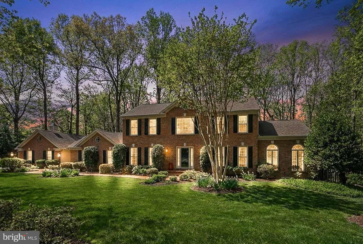 FAIRFAX STATION EAST - Residential