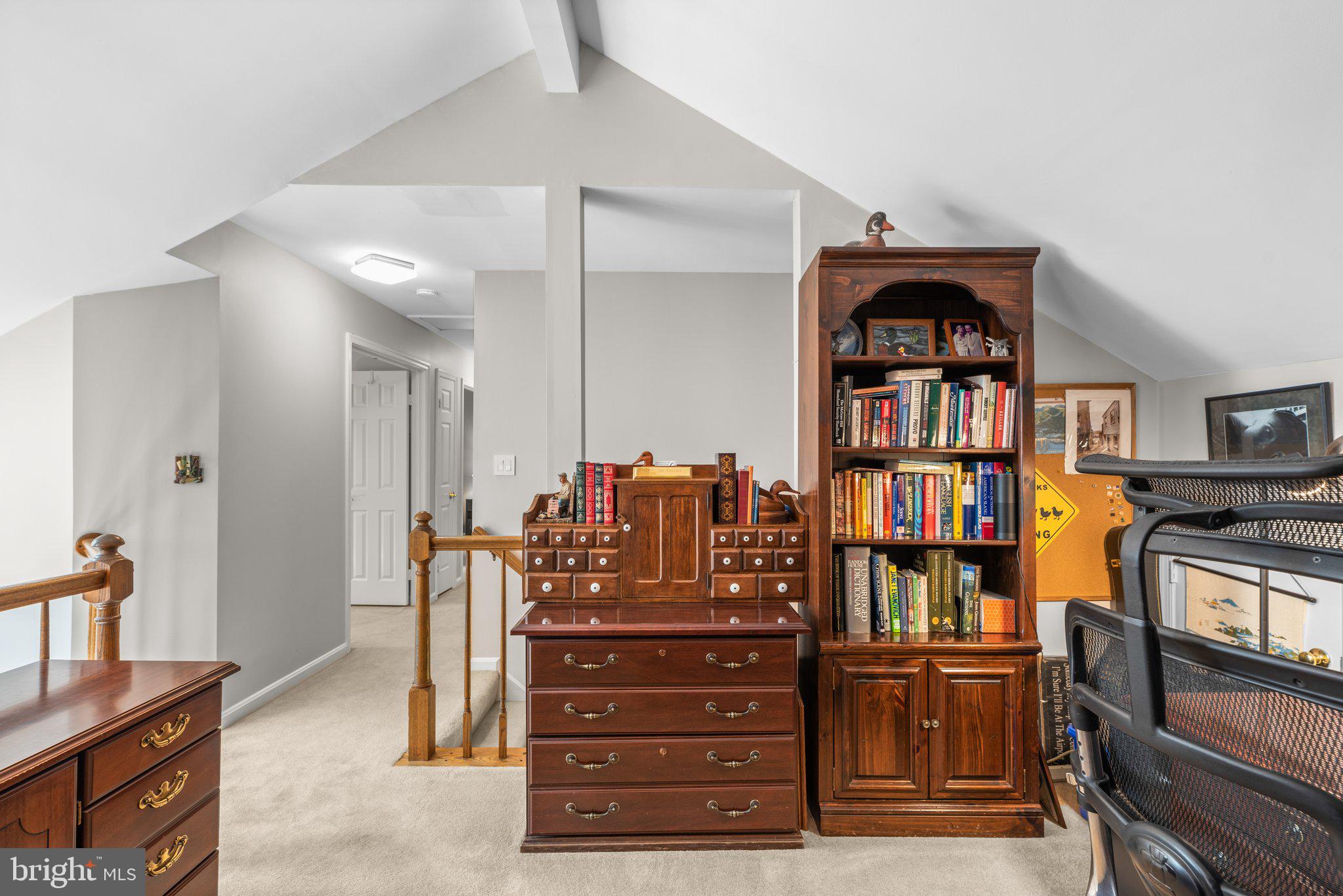 HALLOWELL - Residential