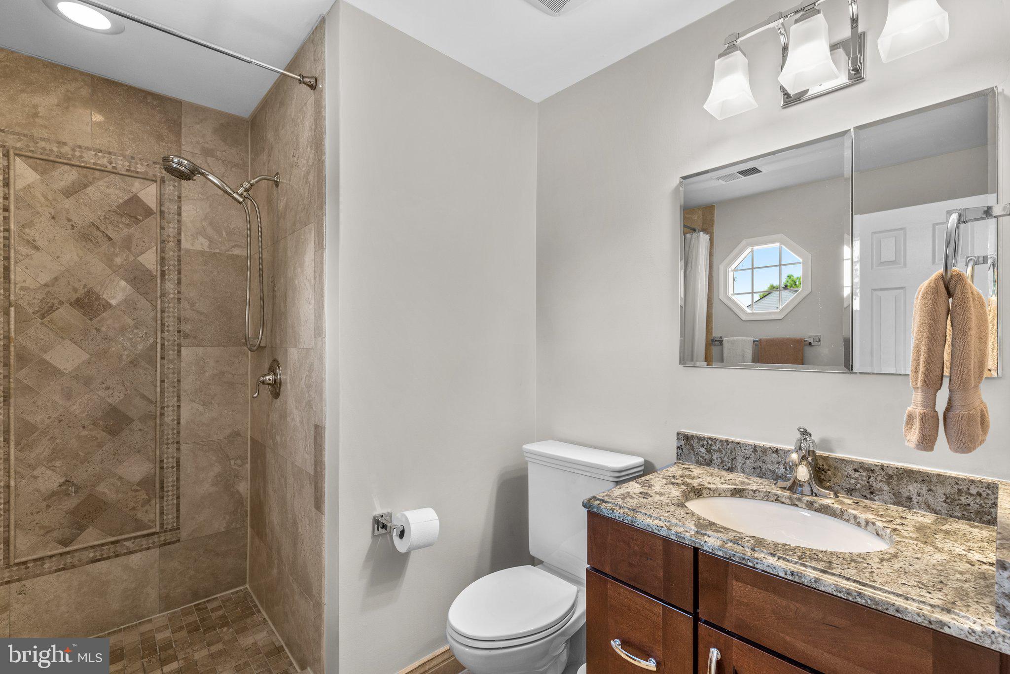 HALLOWELL - Residential