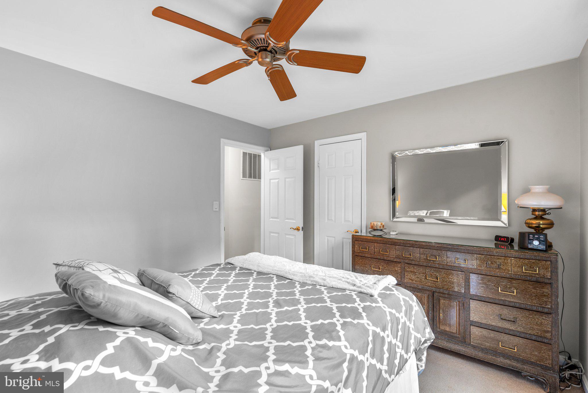 HALLOWELL - Residential