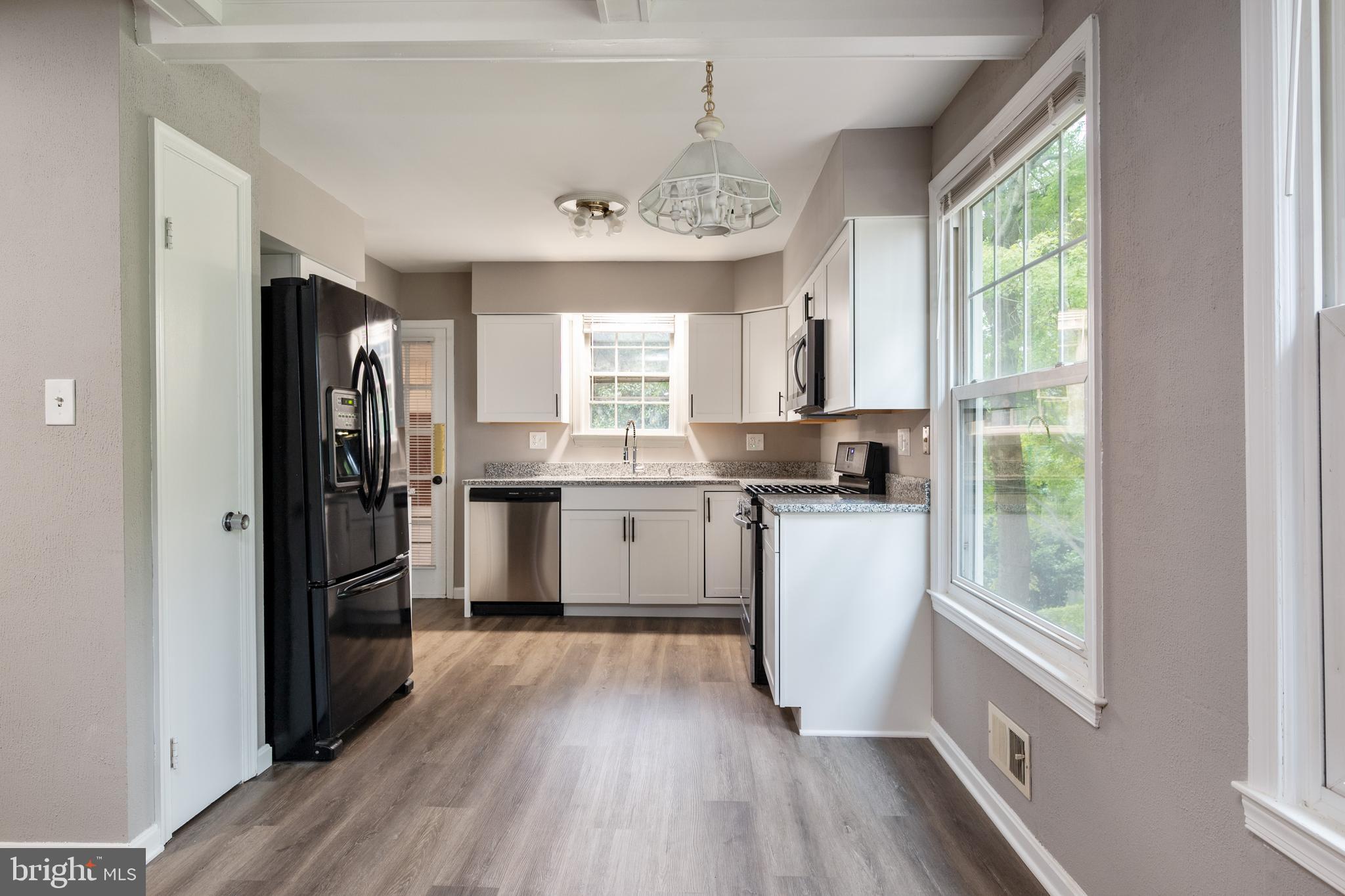 MARLTON - Residential