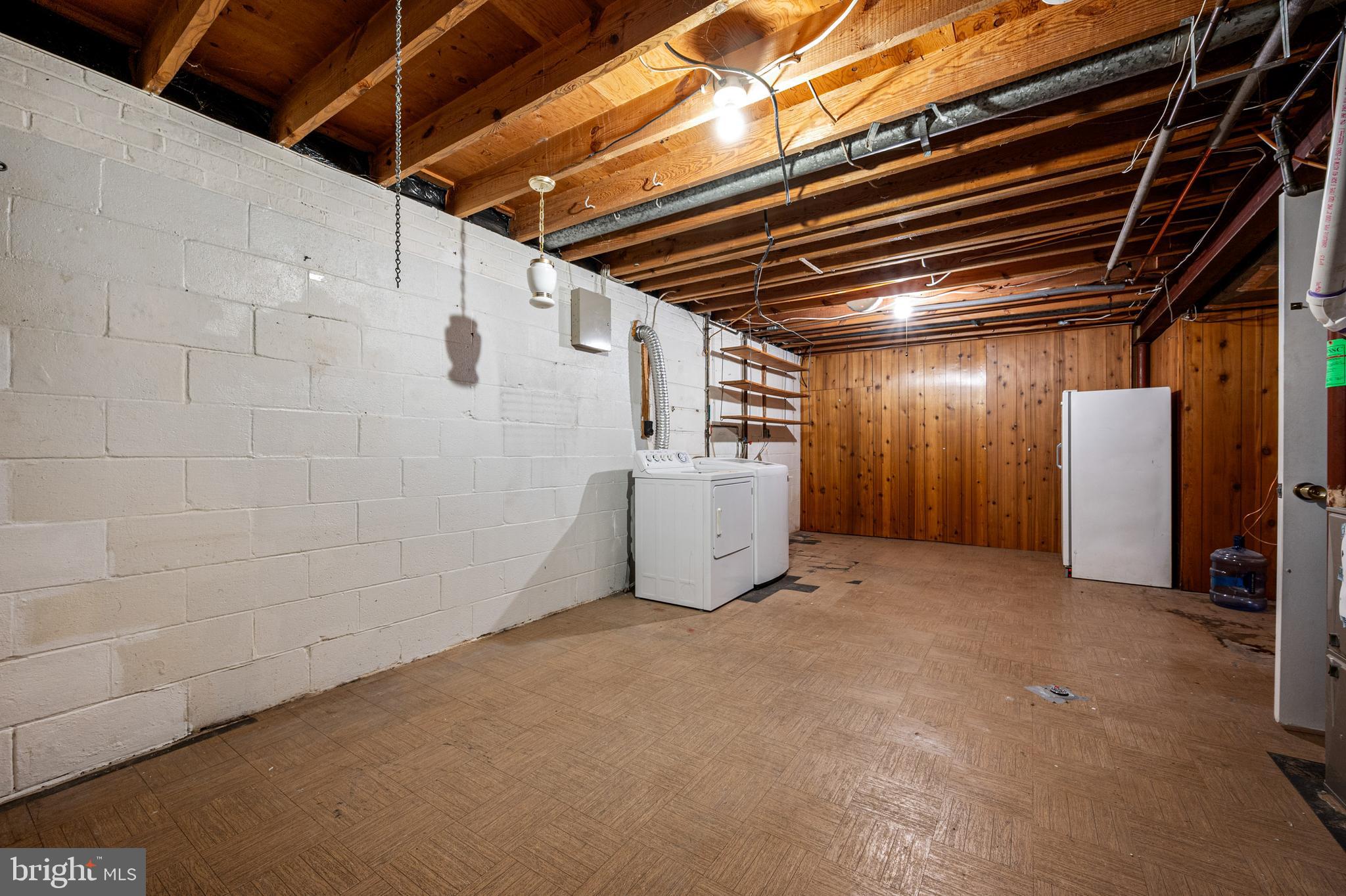 MARLTON - Residential