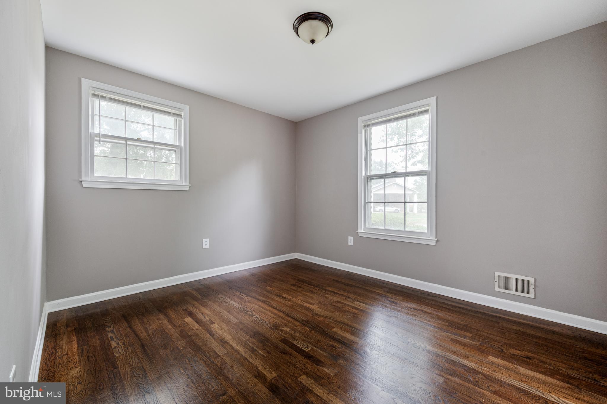 MARLTON - Residential