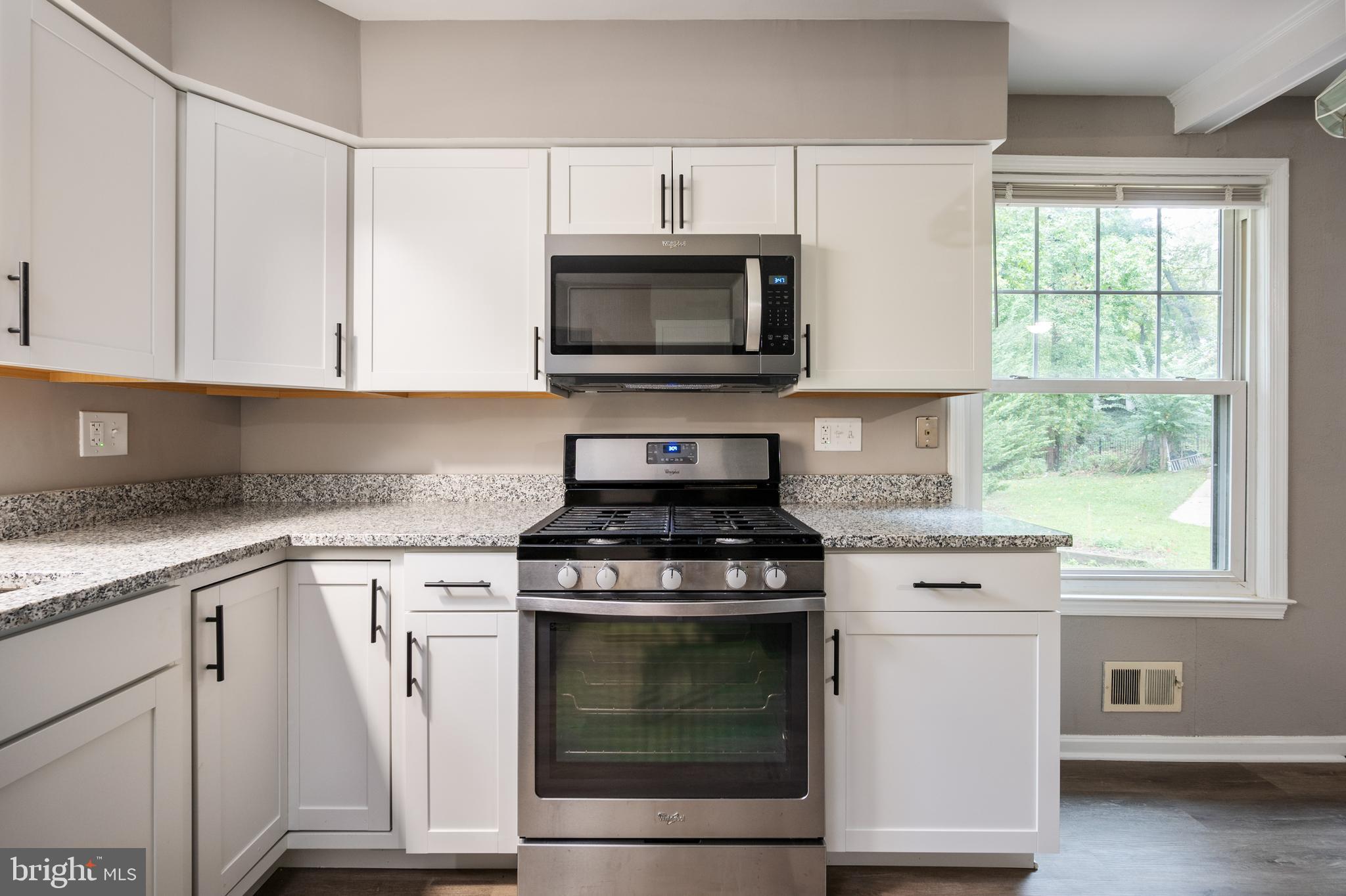 MARLTON - Residential