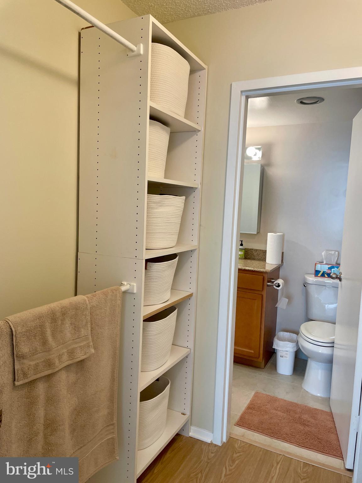 PROMENADE TOWERS - Residential Lease