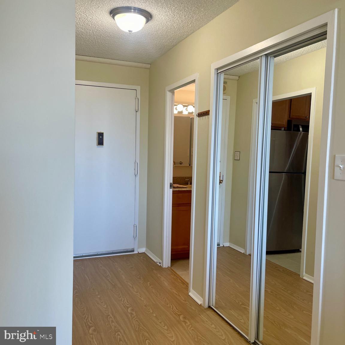 5225 POOKS HILL ROAD 1607N