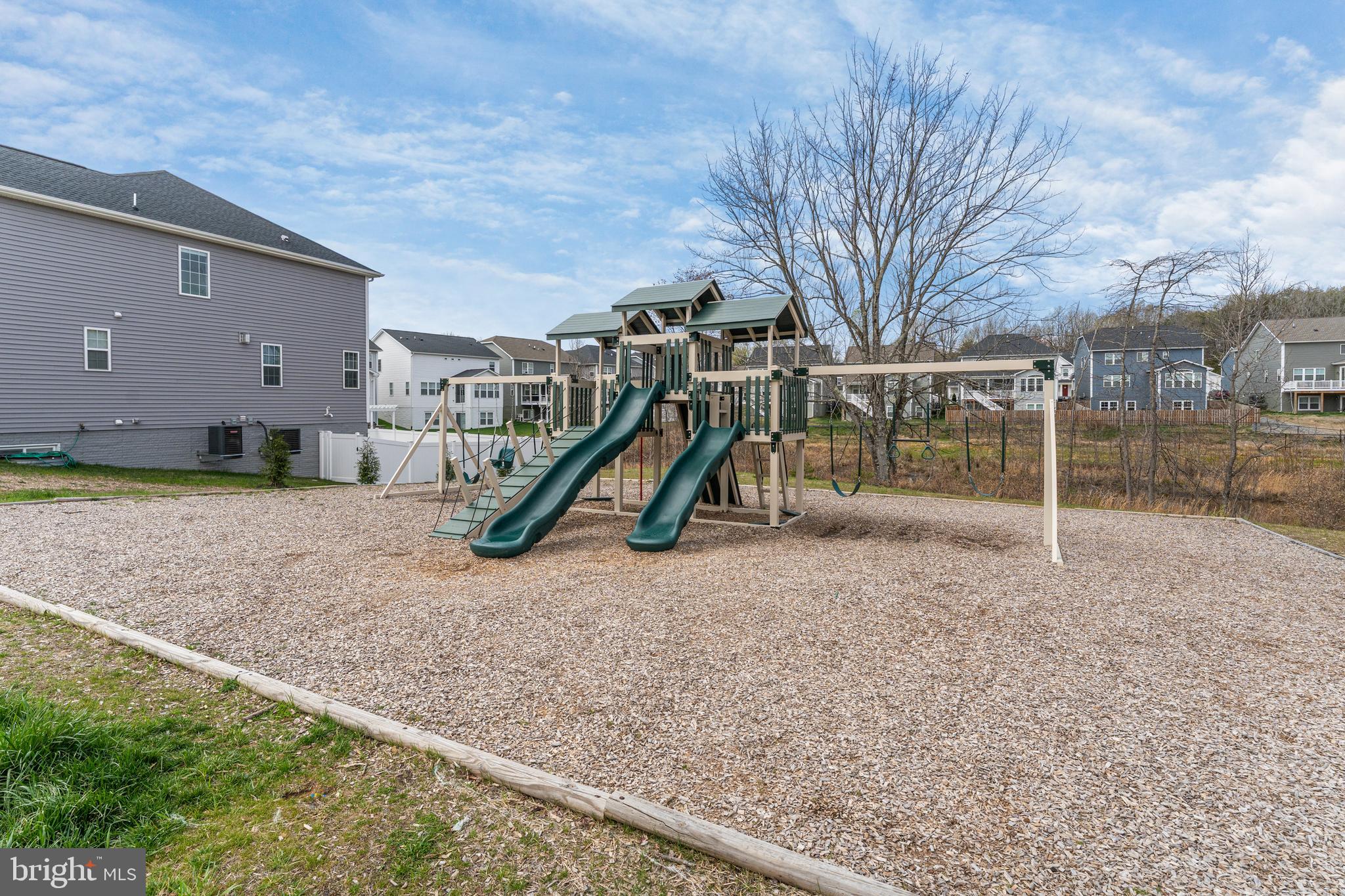 HARRISON VILLAGE - Residential