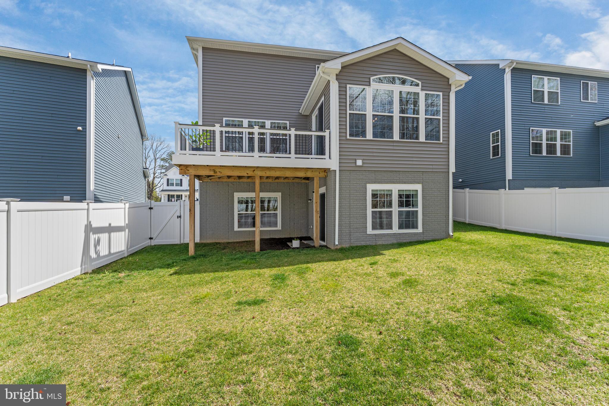 HARRISON VILLAGE - Residential