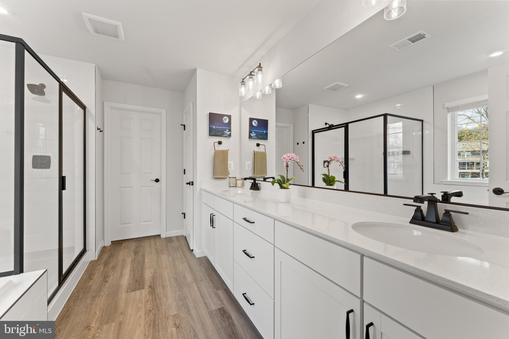 HARRISON VILLAGE - Residential