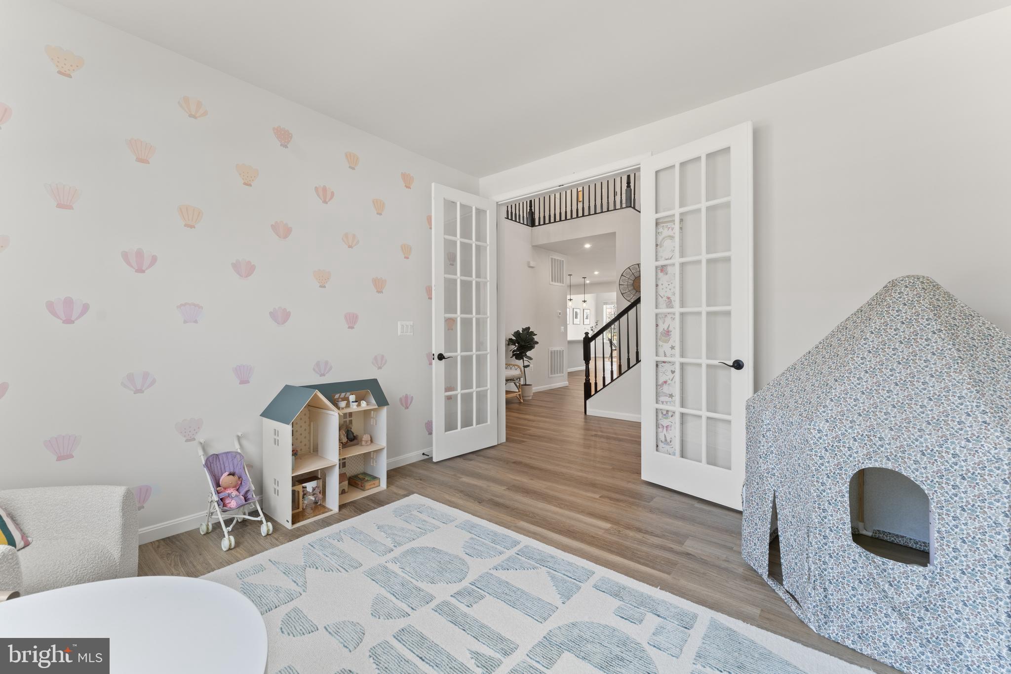 HARRISON VILLAGE - Residential