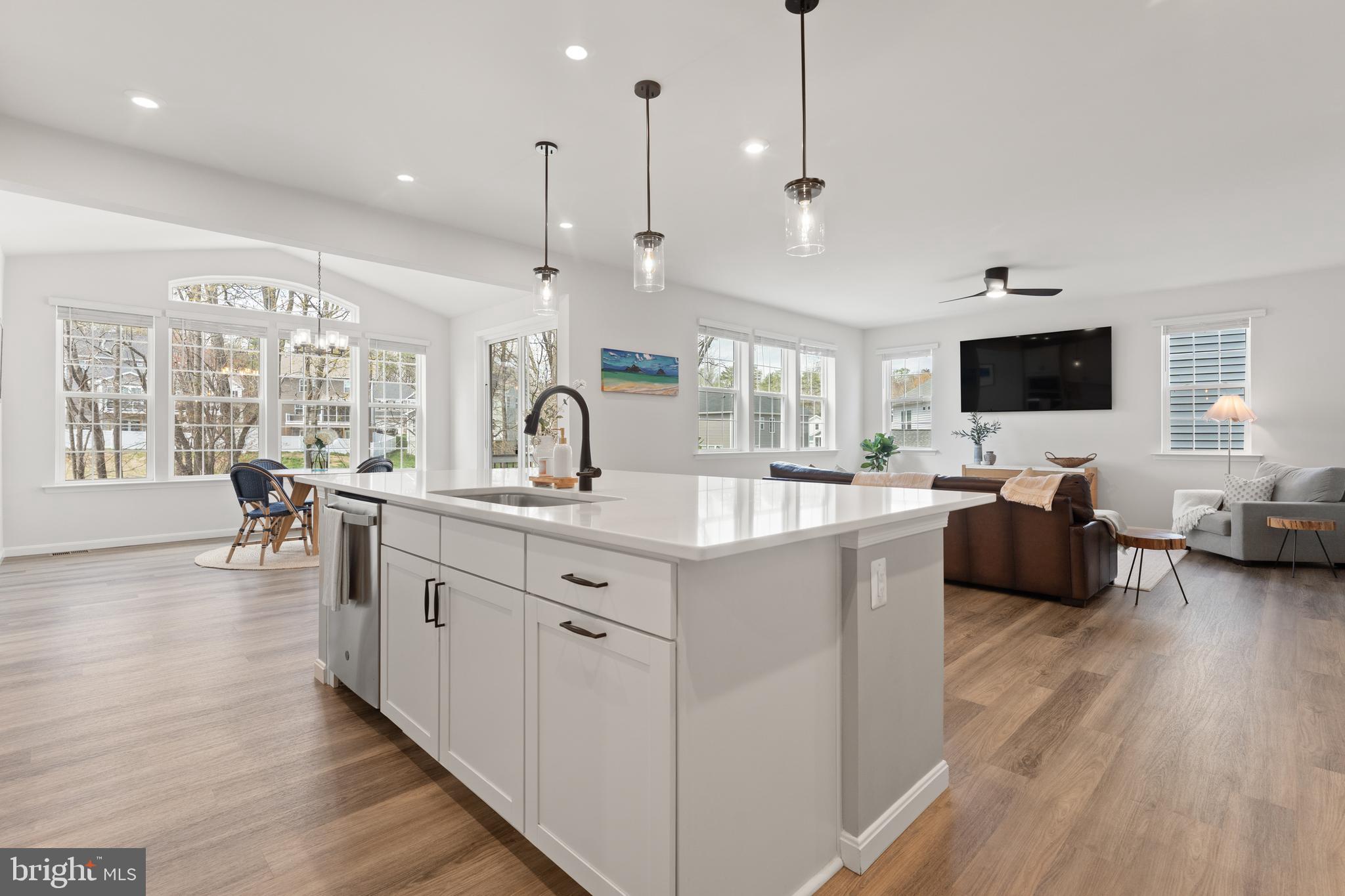 HARRISON VILLAGE - Residential