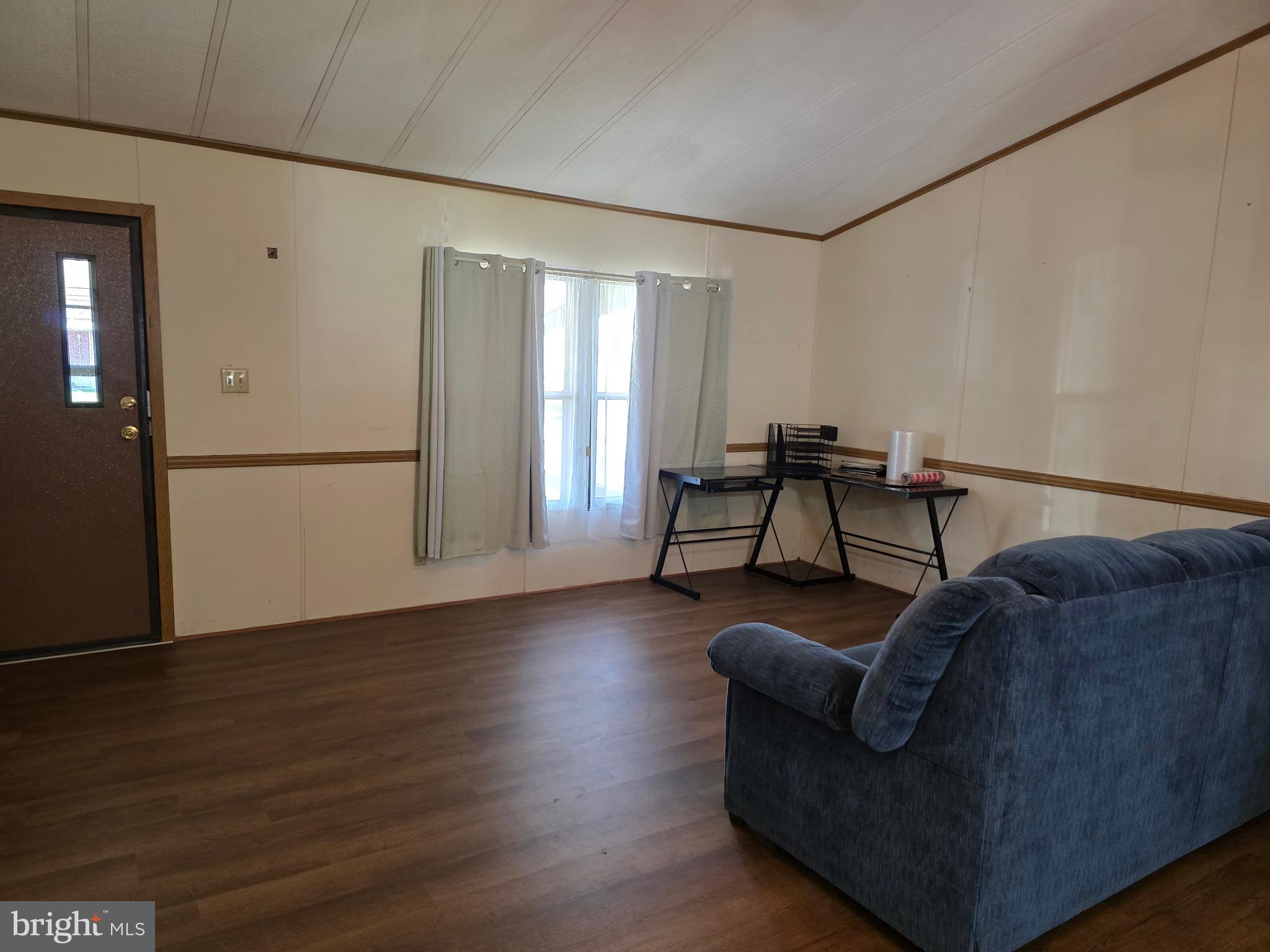 LINCOLN ESTATES MHP - Residential