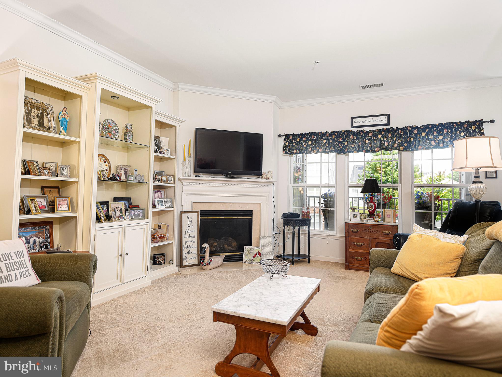 203-E SECRETARIAT DRIVE 203-E