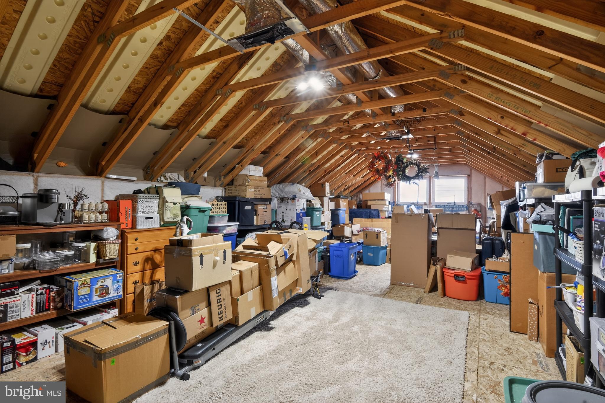 DEERE COUNTRY - Residential