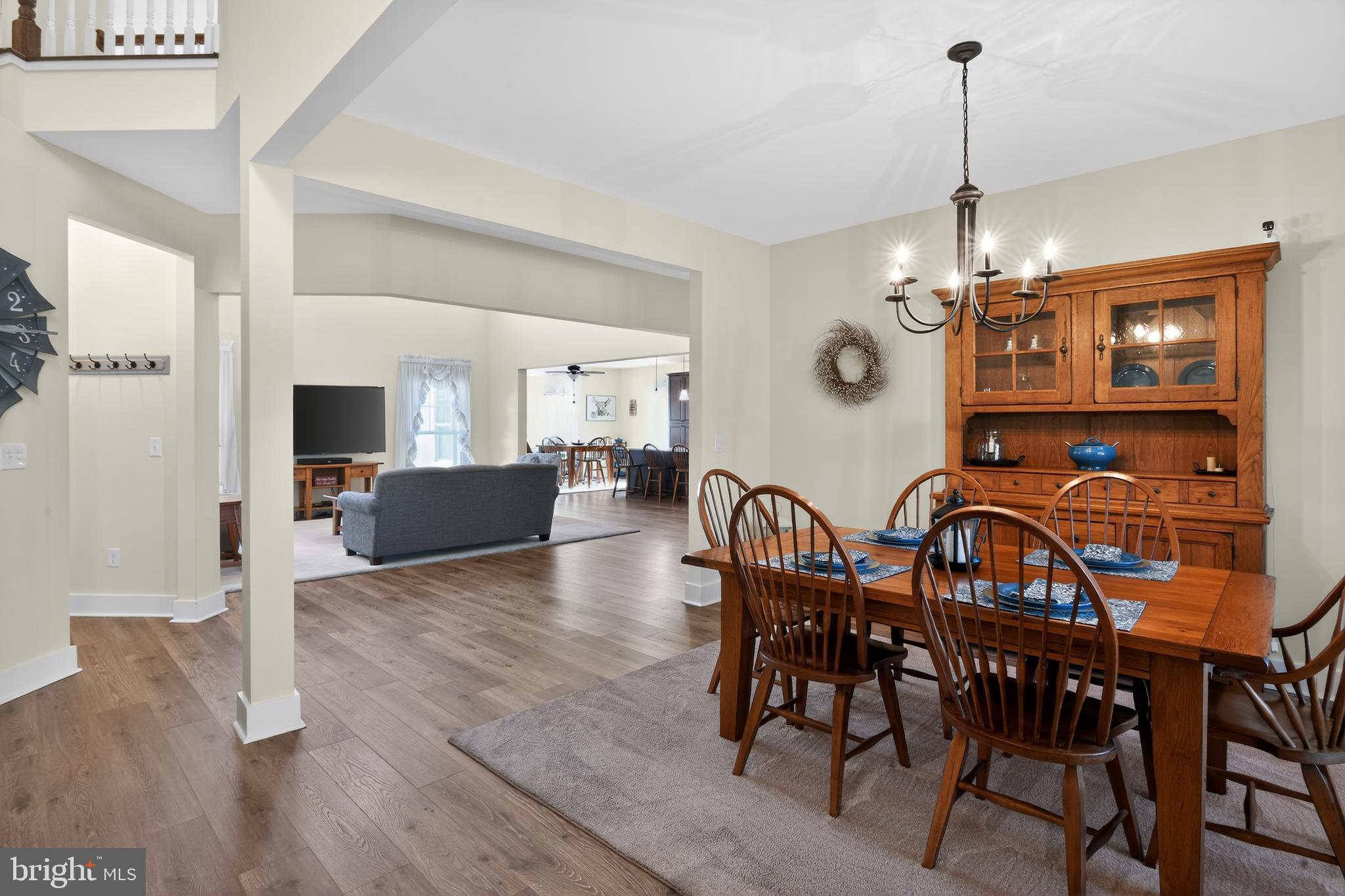 DEERE COUNTRY - Residential