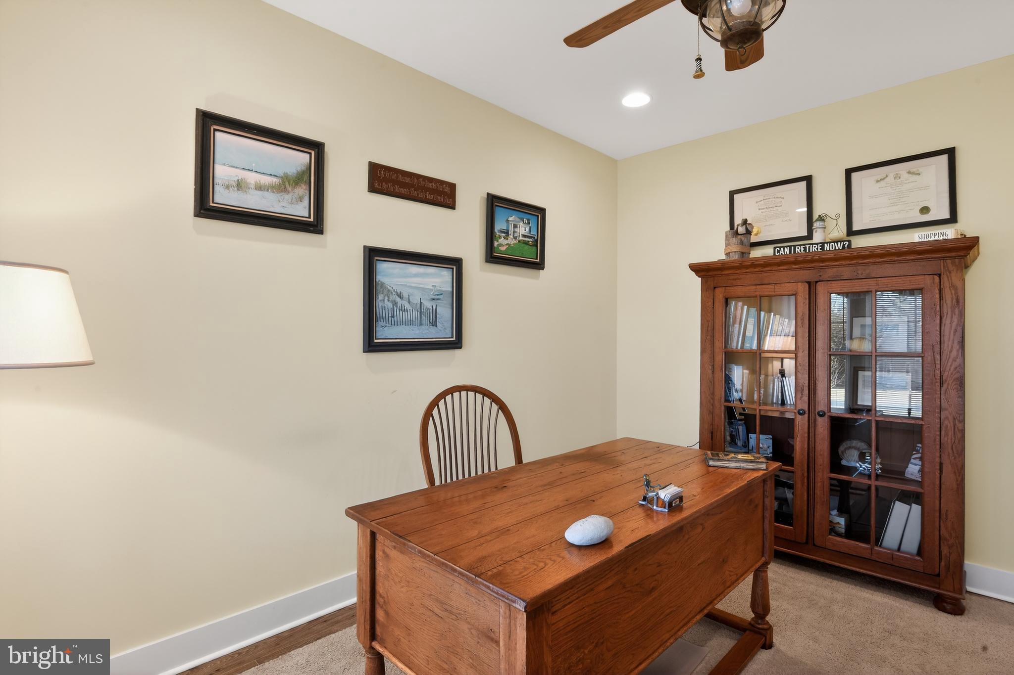 DEERE COUNTRY - Residential