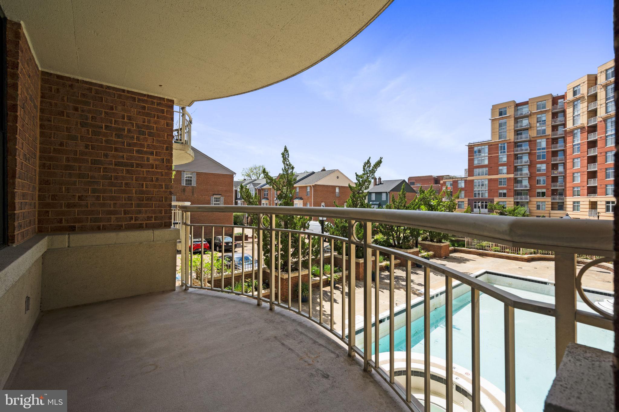 BRADDOCK PLACE - Residential Lease