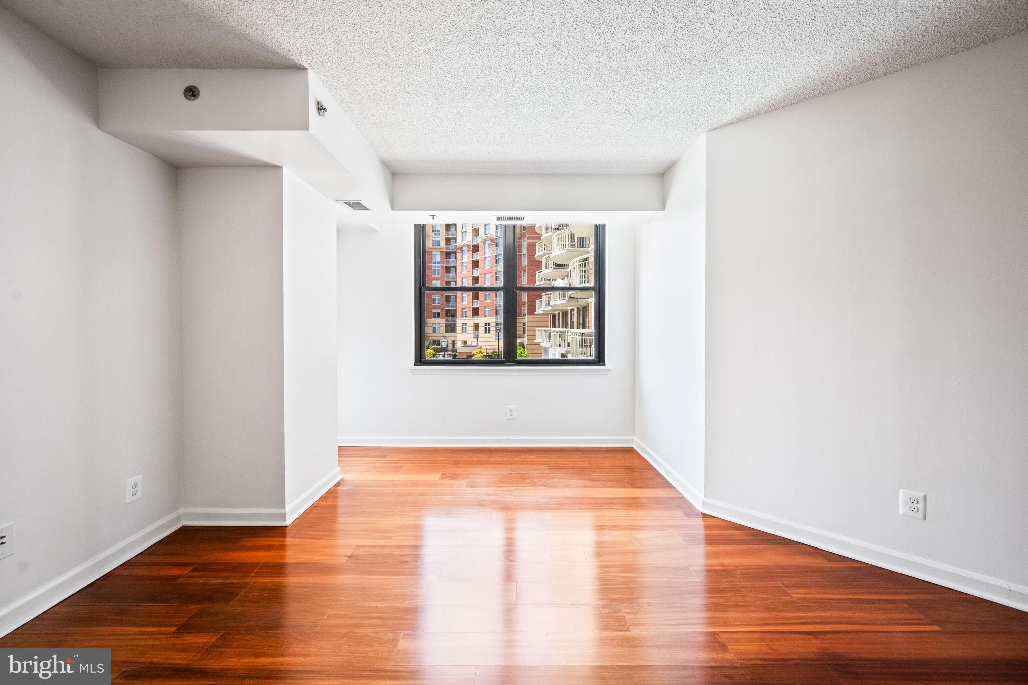 BRADDOCK PLACE - Residential Lease