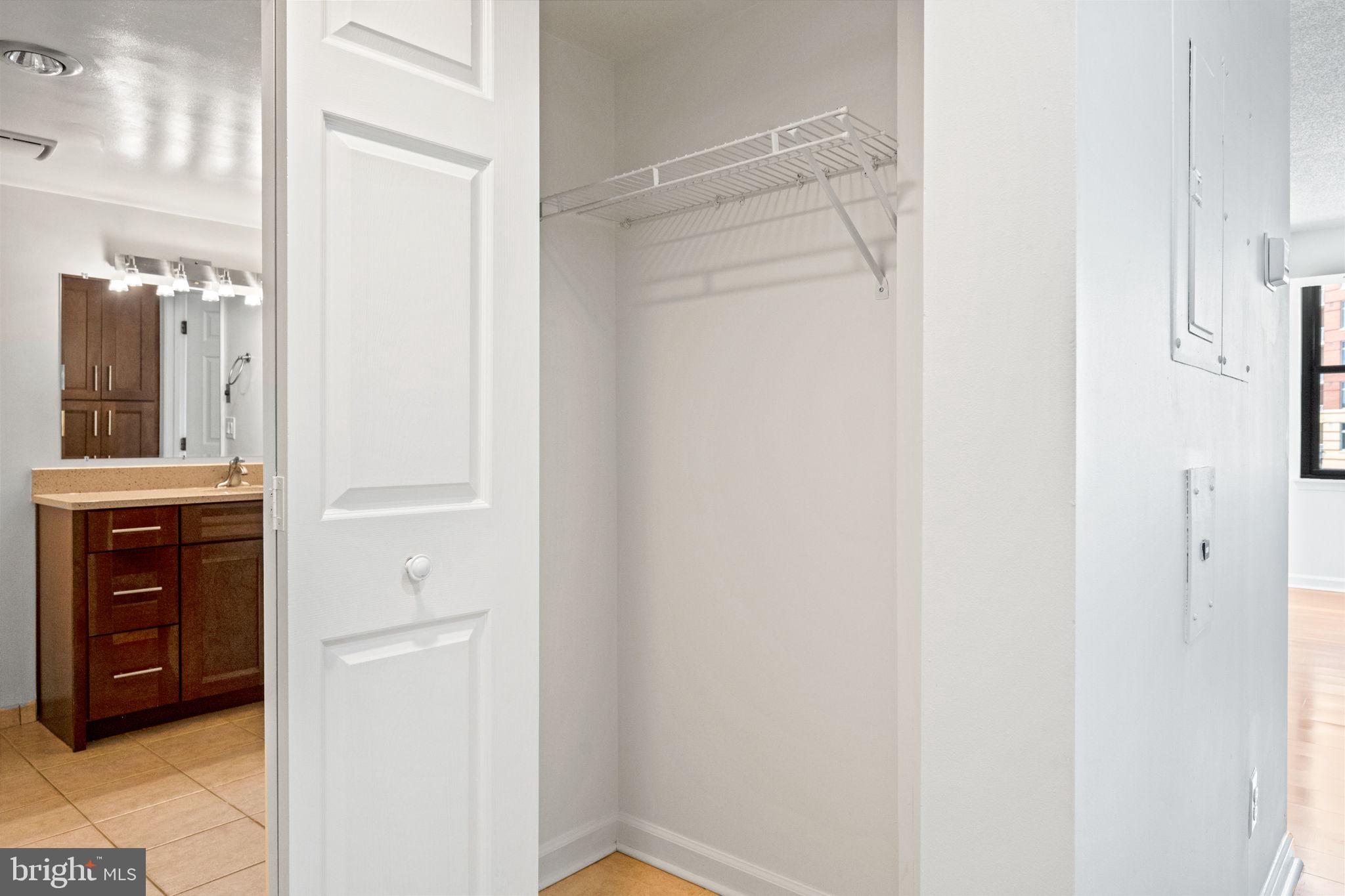 BRADDOCK PLACE - Residential Lease