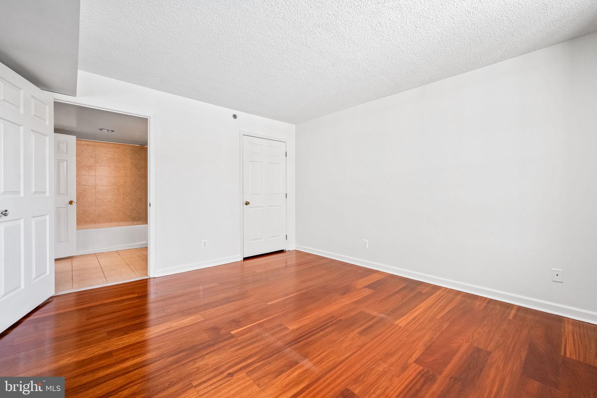 BRADDOCK PLACE - Residential Lease