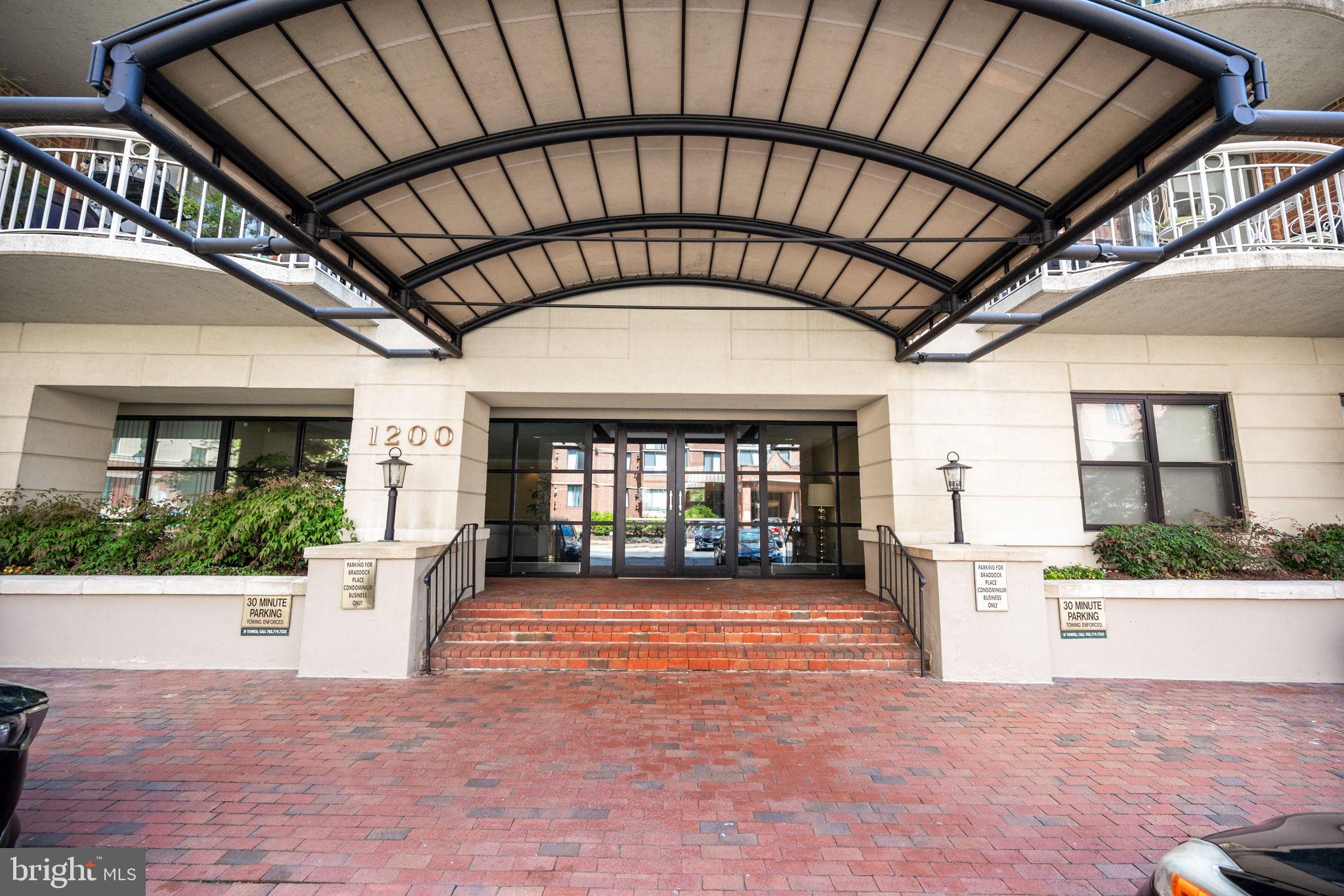 BRADDOCK PLACE - Residential Lease