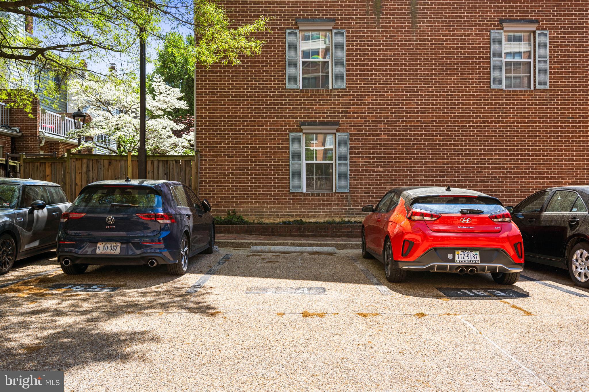 BRADDOCK PLACE - Residential Lease