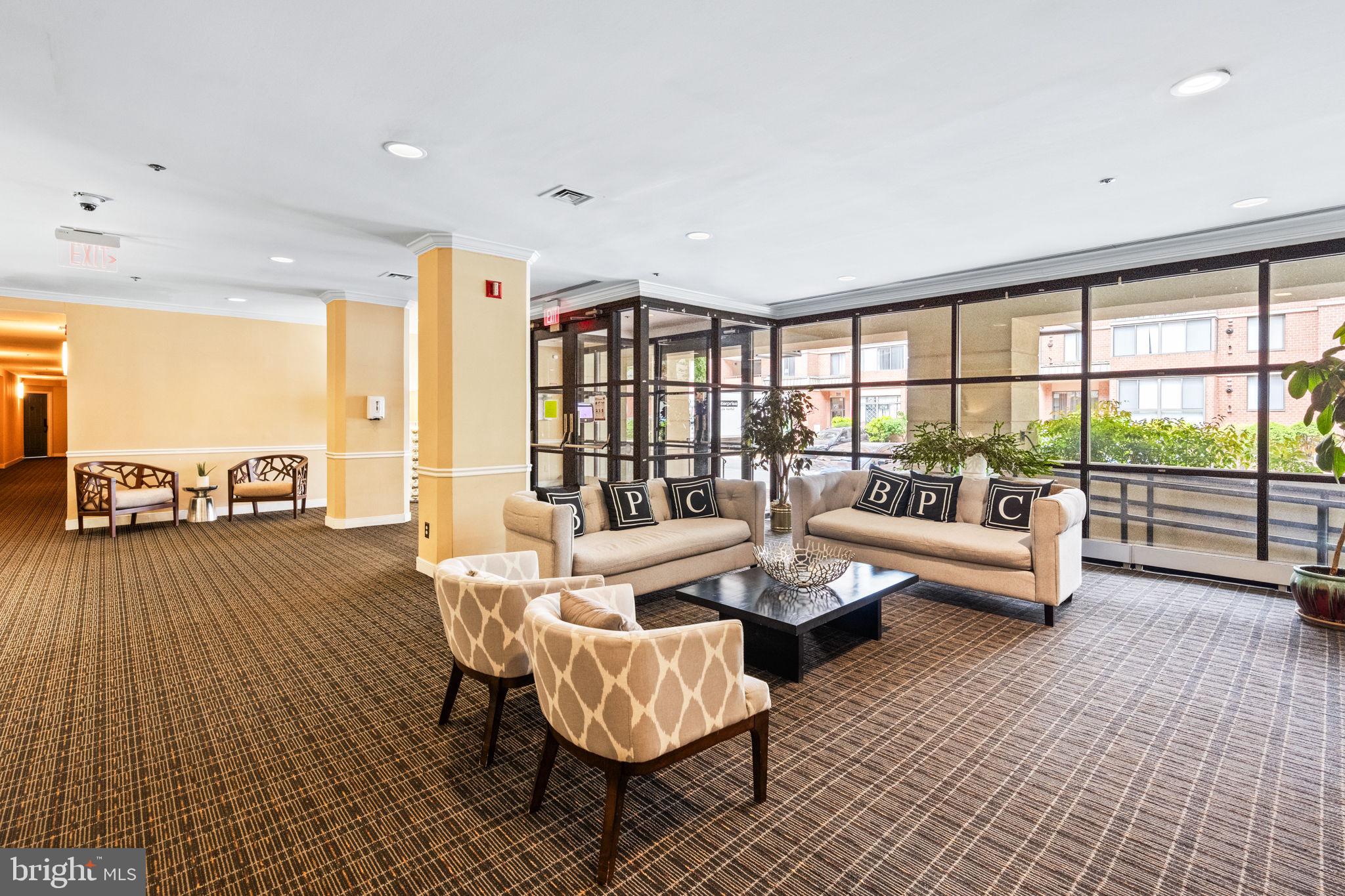 BRADDOCK PLACE - Residential Lease